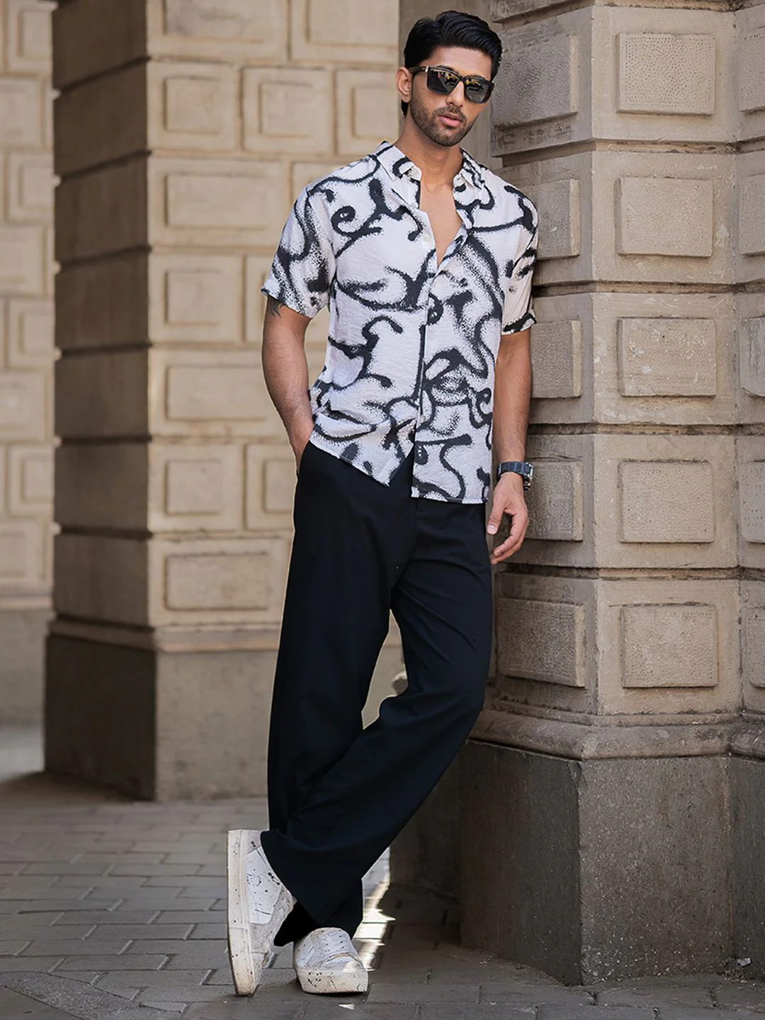 Powerlook Men Floral Opaque Printed Casual Shirt - Image 4