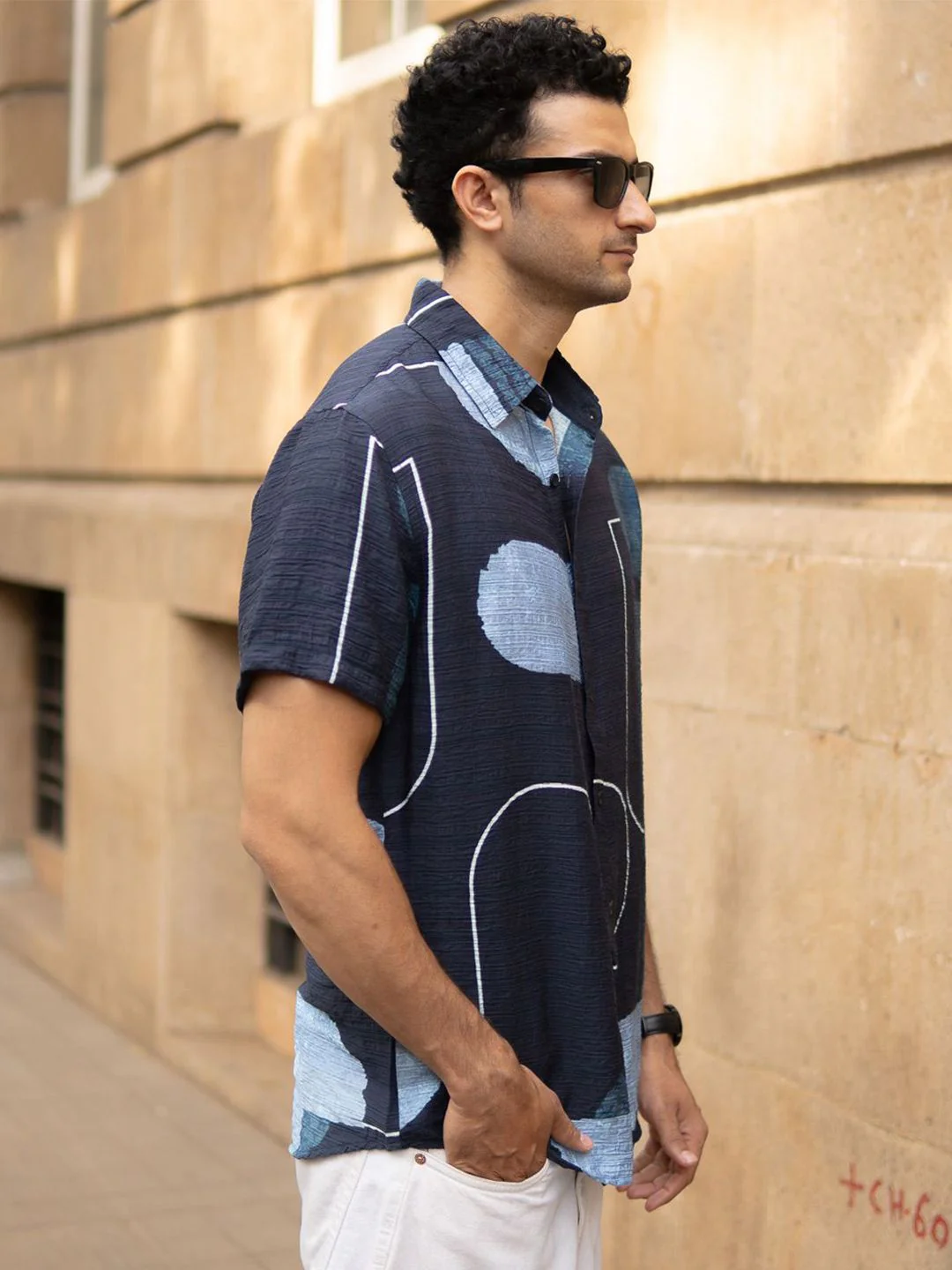 Powerlook Men Navy Abstract Structure Print Shirt - Image 3