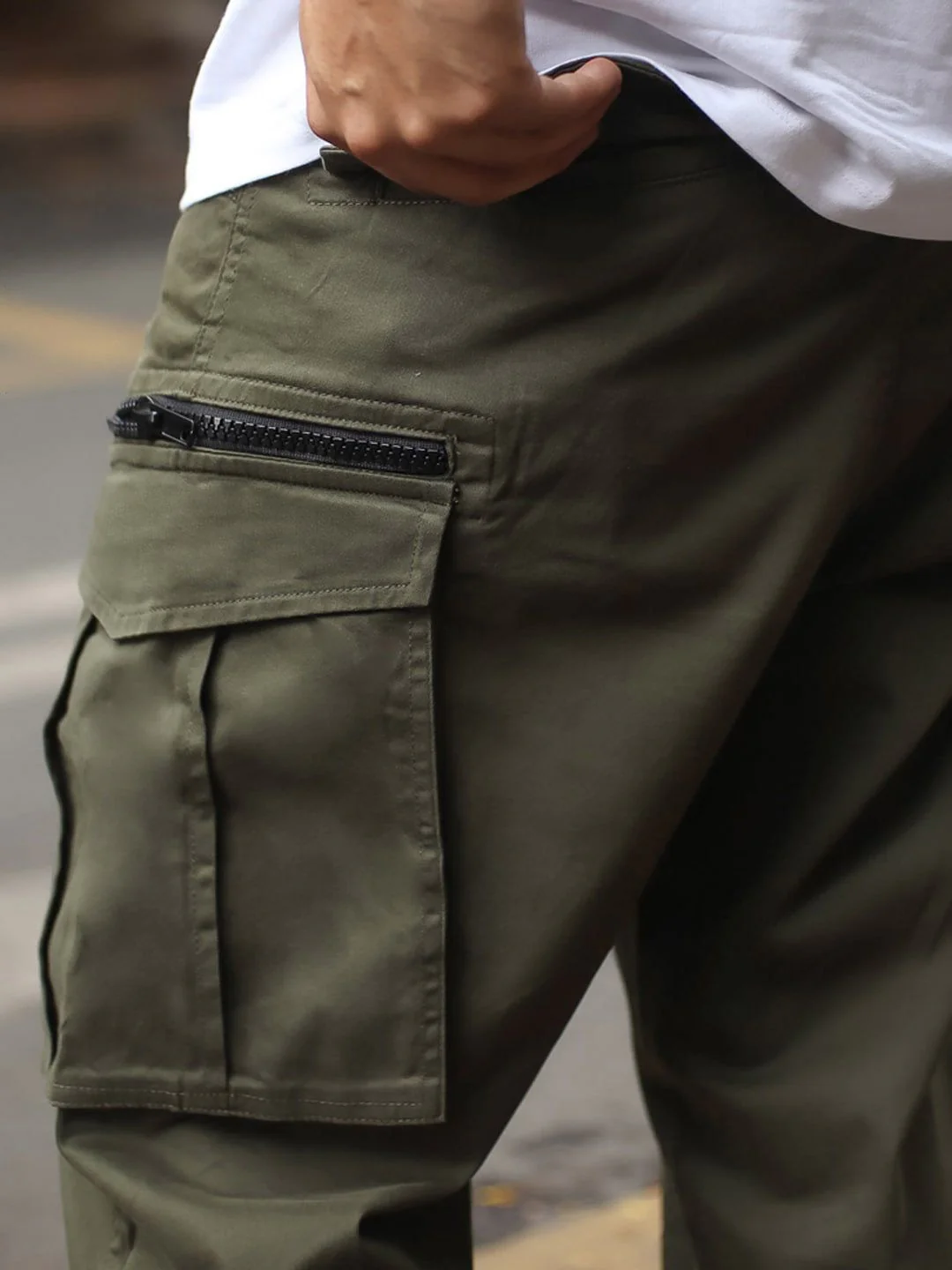 Powerlook Men Olive Green Clean Look Pure Cotton Cargo Jeans - Image 6