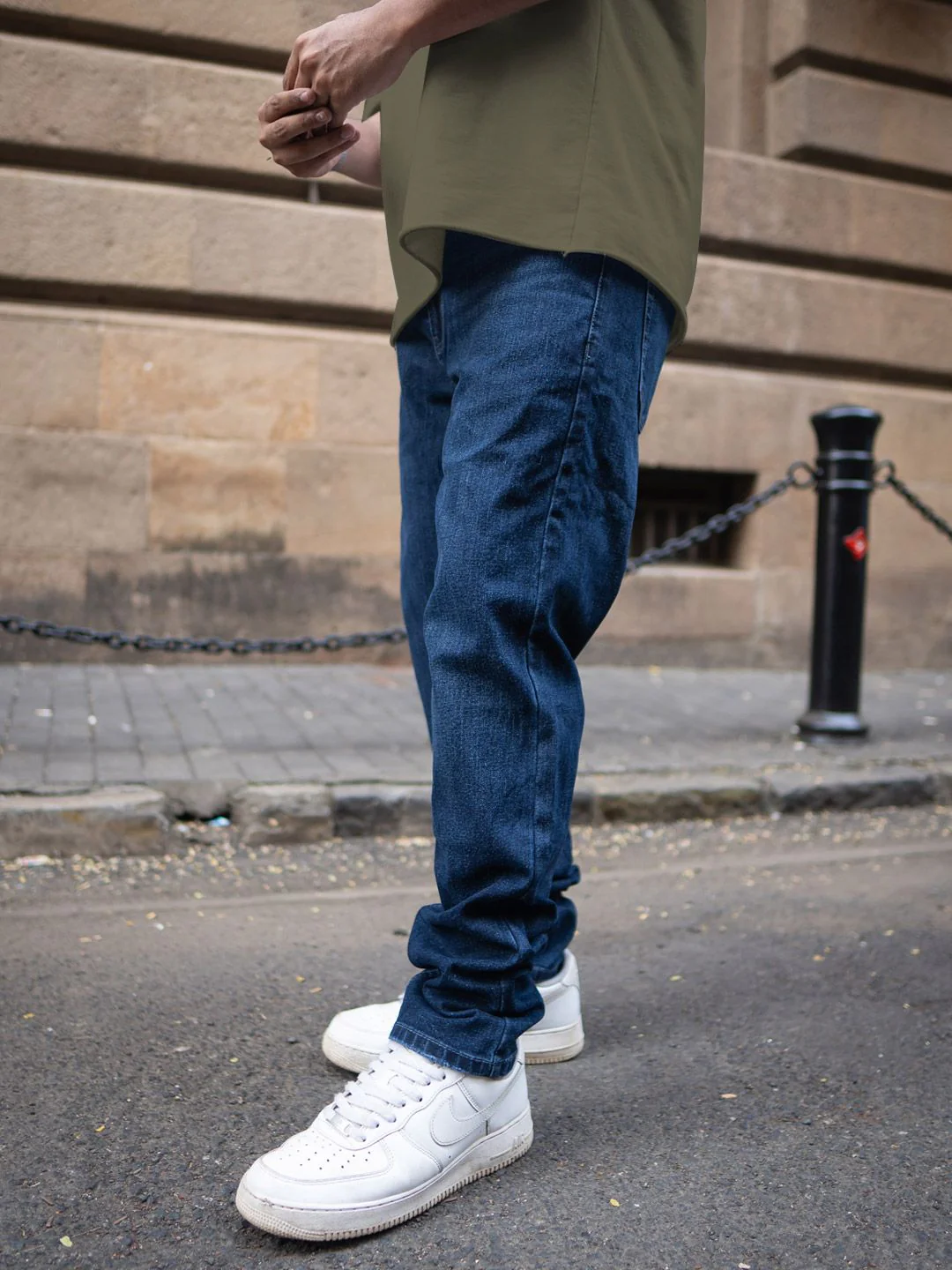 Powerlook Men Regular Fit Mid-Rise Cotton Jeans - Image 2