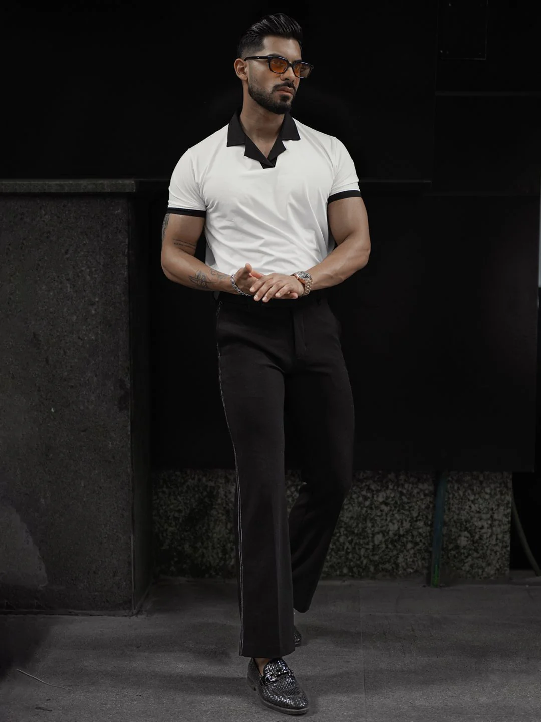 Powerlook Men Solid Polo Collar Cotton T-shirt - Image 4
