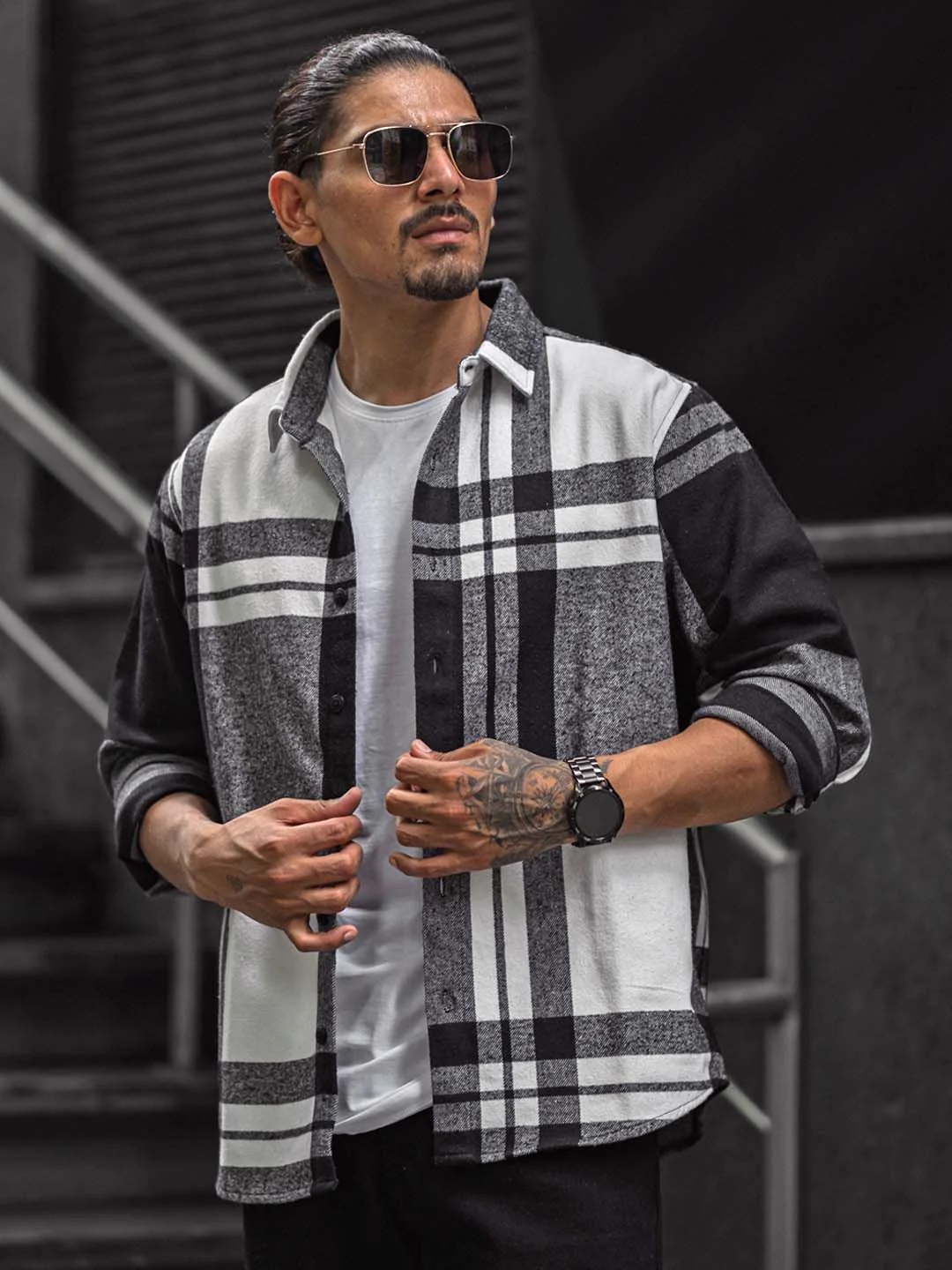 Powerlook Men Spread Collar Tartan Checked Cotton Casual Shirt - Image 5