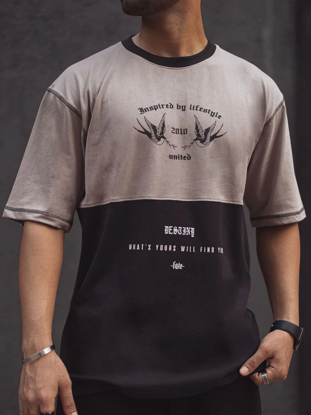 Powerlook Men Typography Colourblocked Applique T-shirt - Image 2
