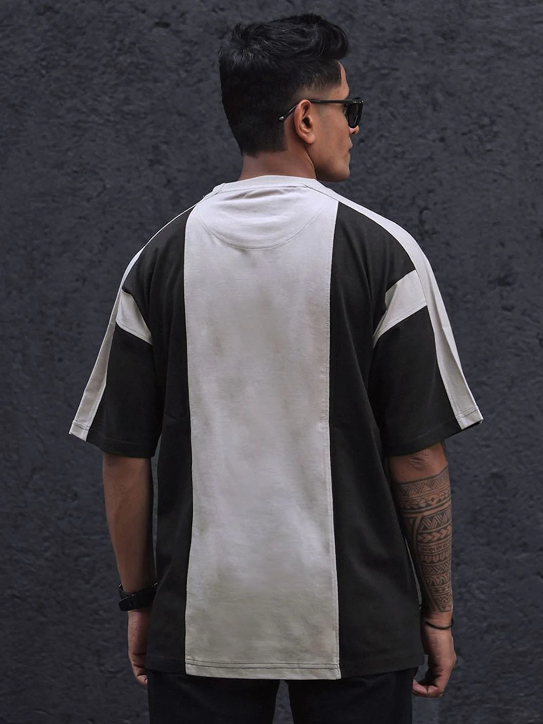 Powerlook Men Typography Colourblocked Drop-Shoulder Sleeves T-shirt - Image 4