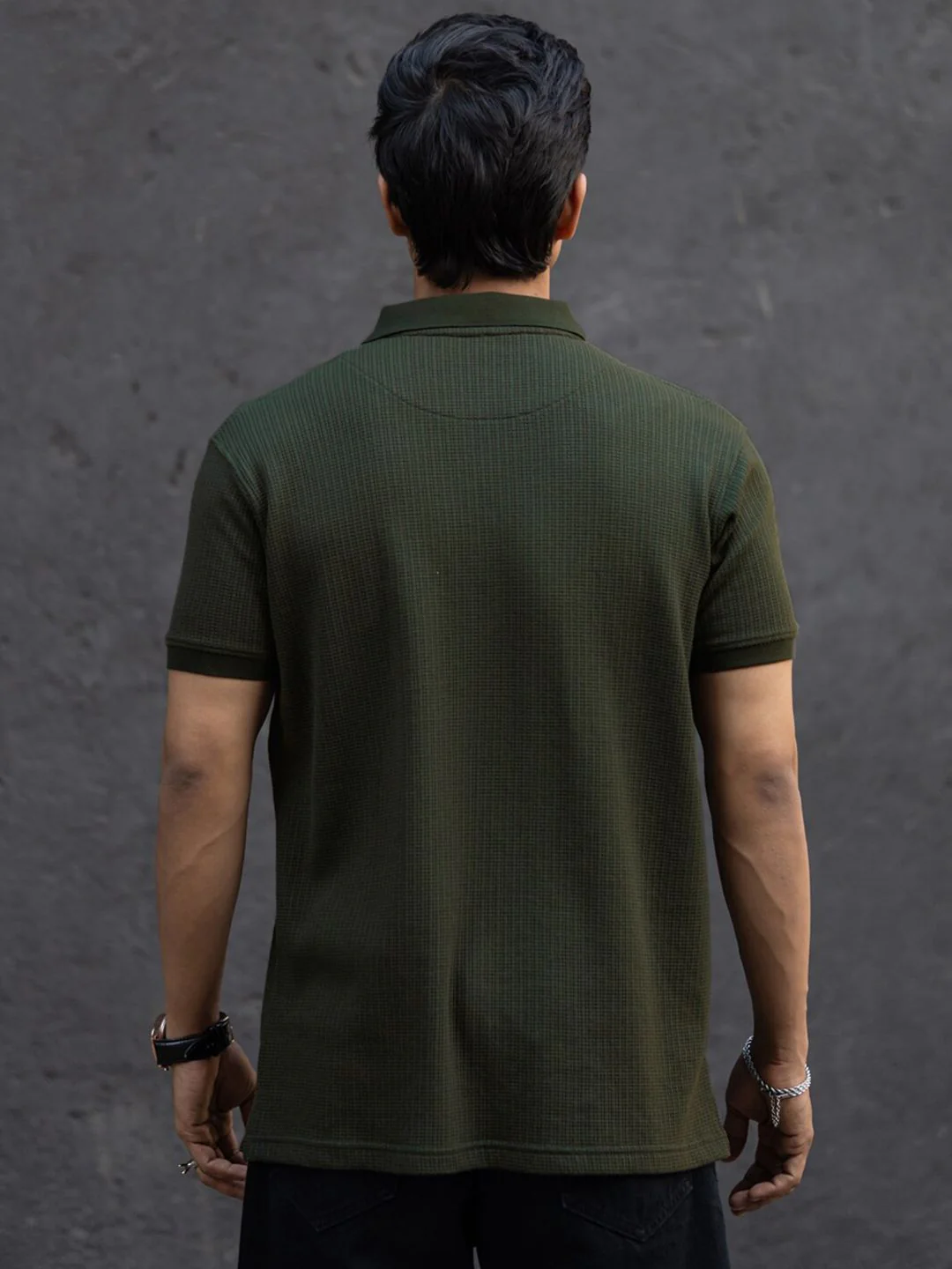 Powerlook Men V-Neck Pockets T-shirt - Image 5