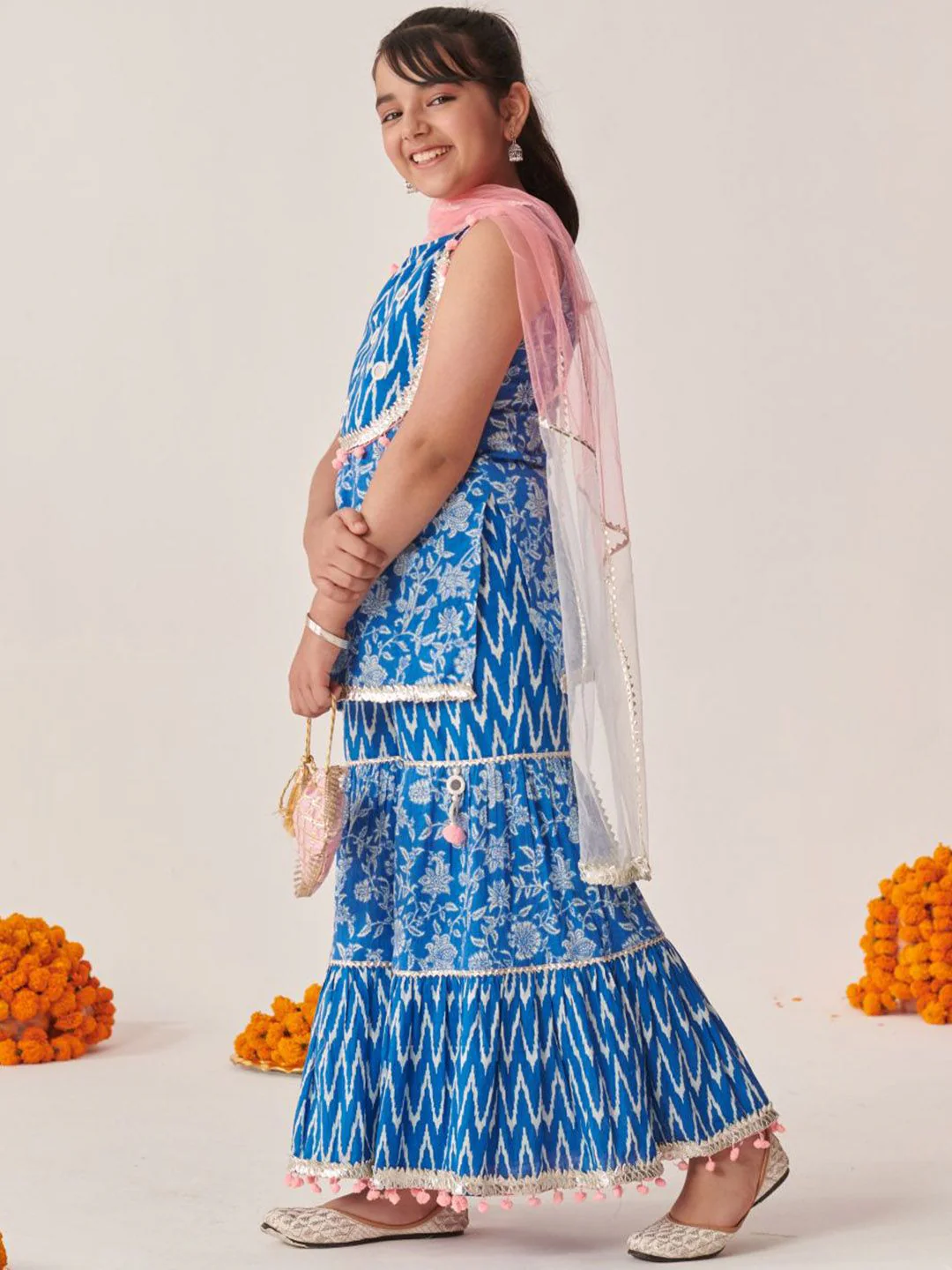 pspeaches Girls Ethnic Motifs Printed Gotta Patti Kurta Sets With Dupatta - Image 5