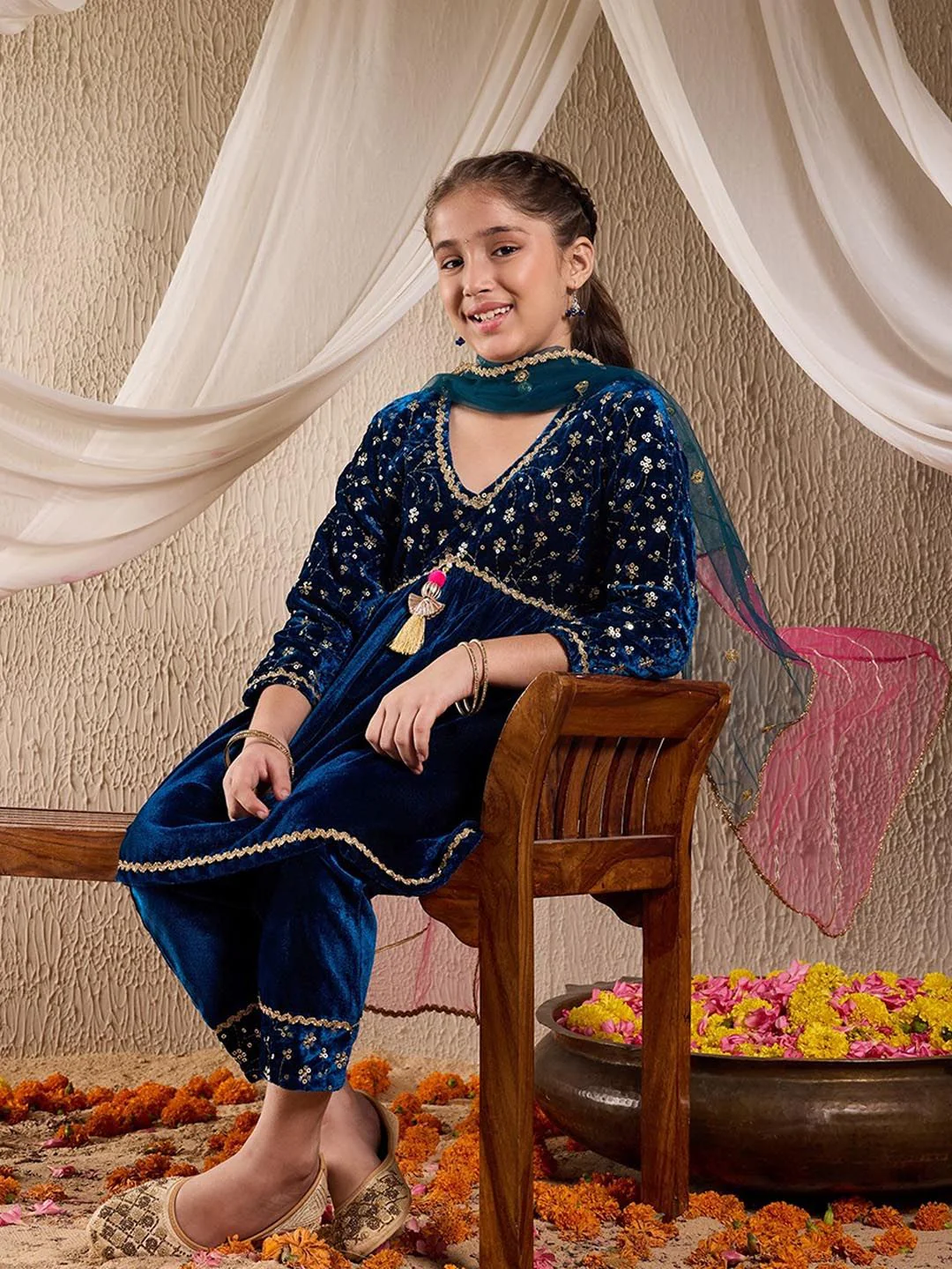 pspeaches Girls Floral Embroidered Sequinned Velvet Kurta with Trousers & Dupatta - Image 7