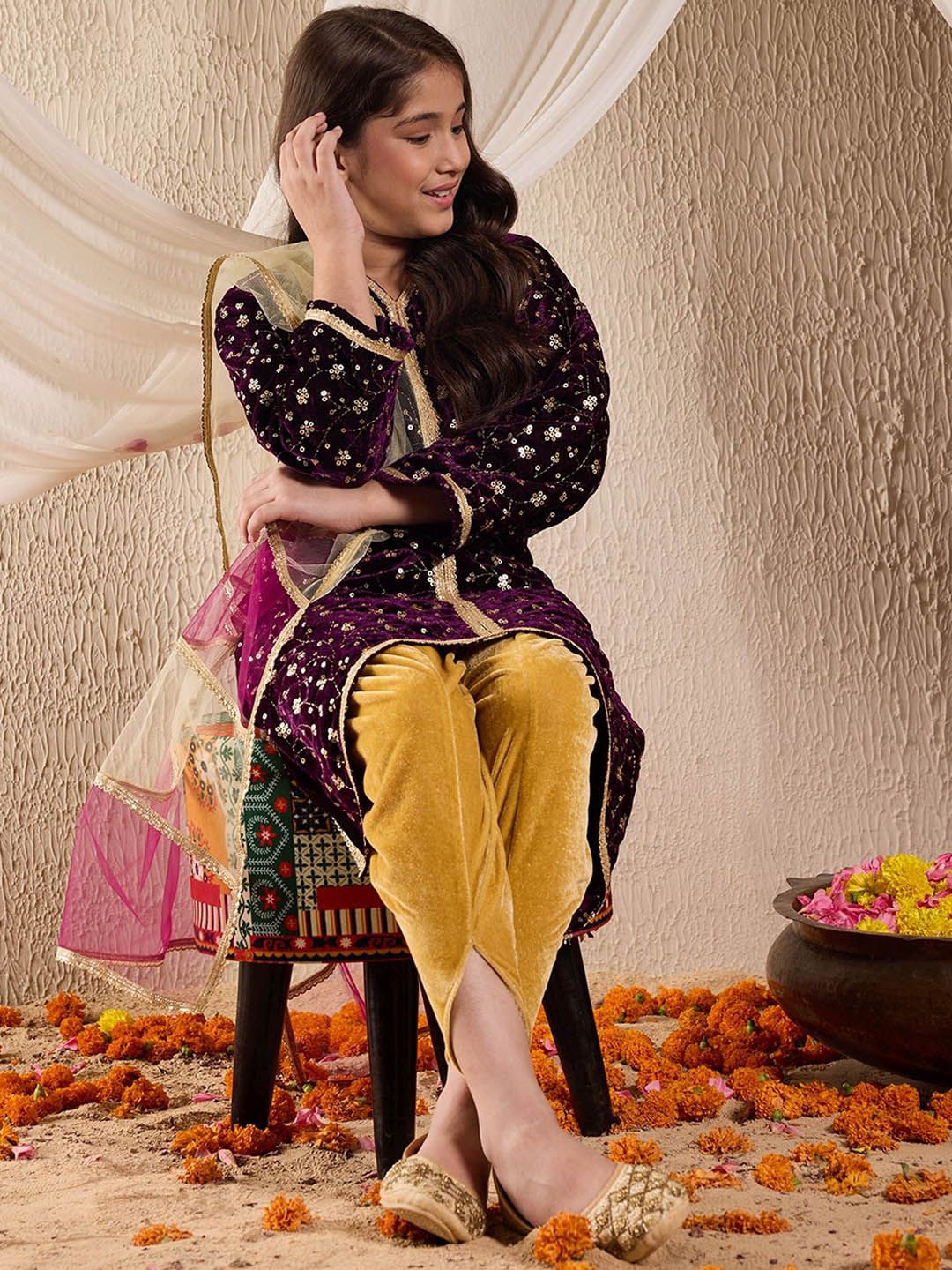 pspeaches Girls Floral Embroidered Velvet Kurta with Dhoti Pants & Dupatta - Image 7