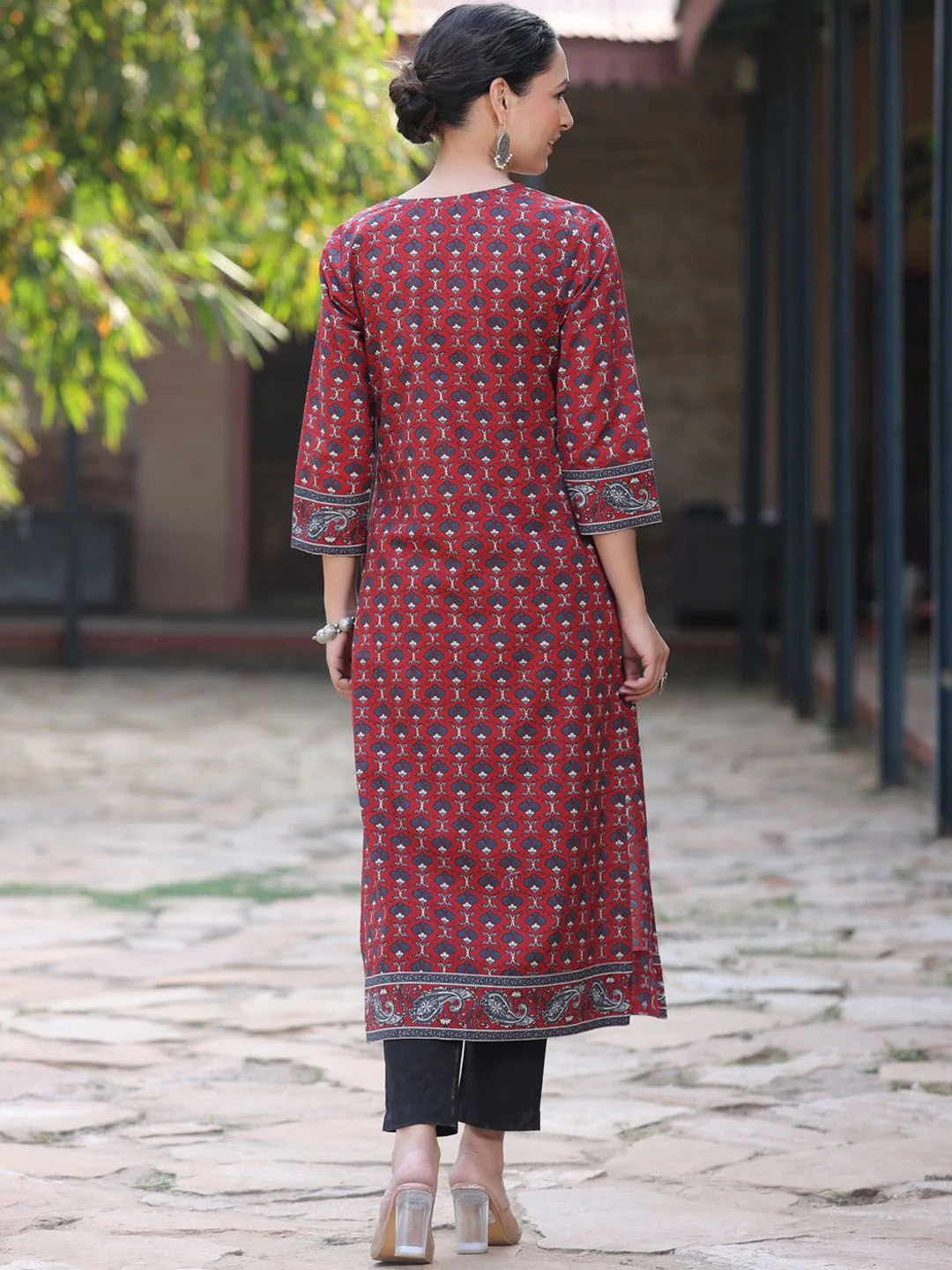 Rain & Rainbow Women Floral Printed Flared Sleeves Kurta - Image 7