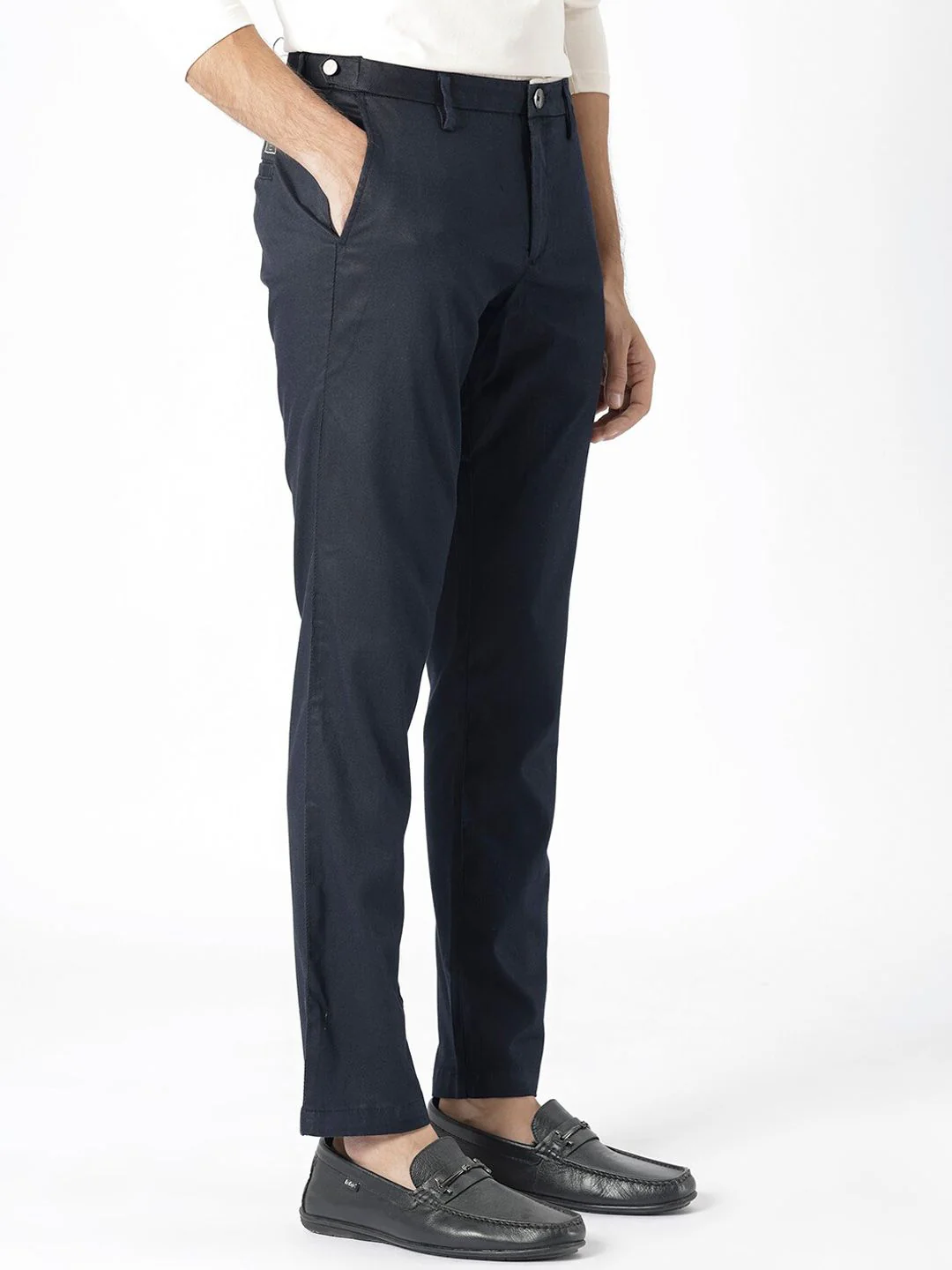 RARE RABBIT Men Cellular Mid-Rise Slim Fit Cotton Trouser - Image 2