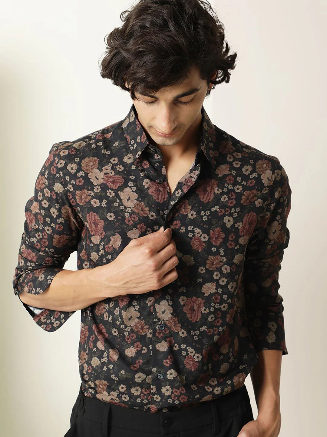 RARE RABBIT Men Comfort Floral Printed Casual Shirt - Image 7