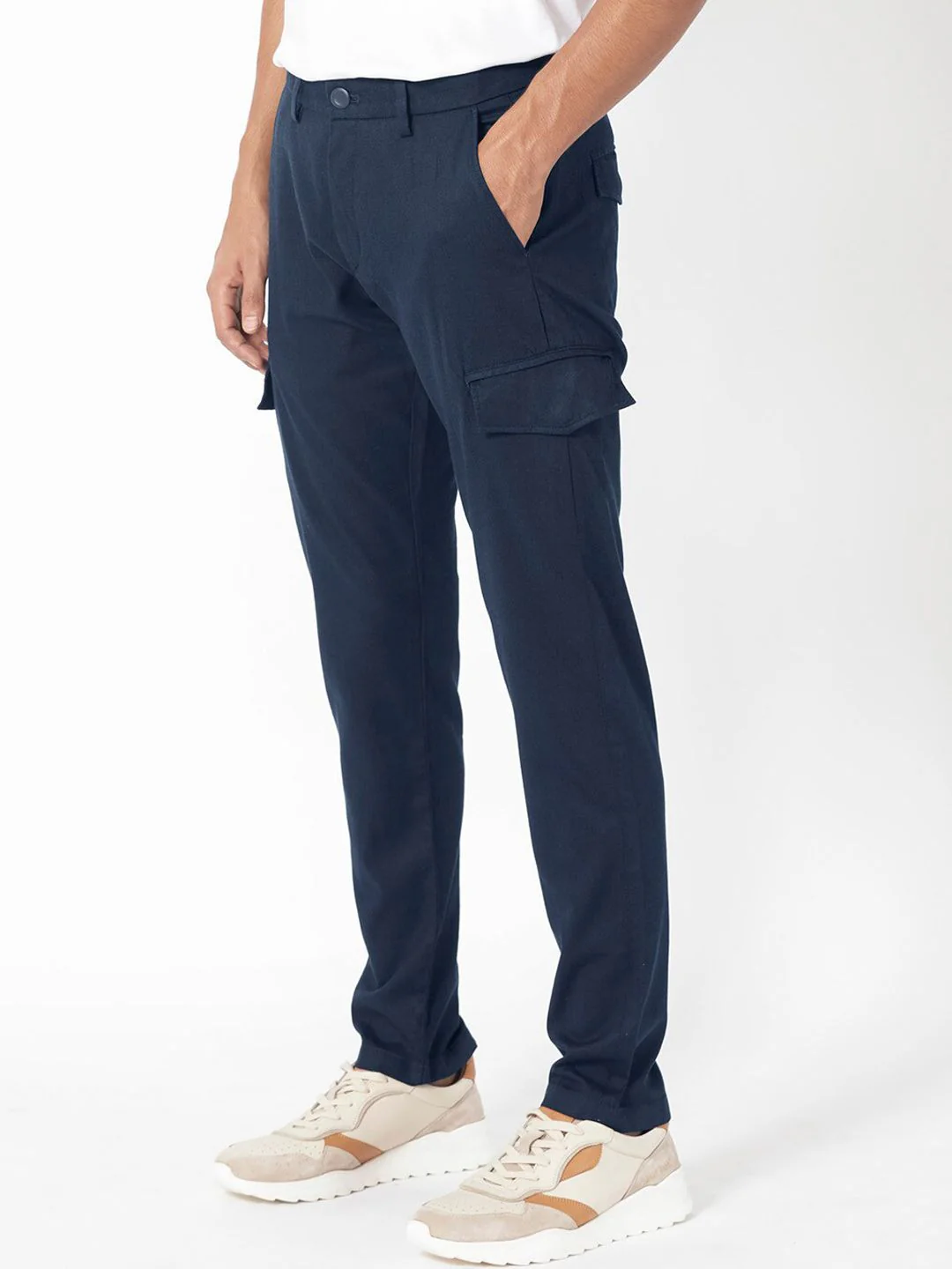 RARE RABBIT Men Curo Slim Fit Mid-Rise Plain Cotton Cargo Trouser - Image 3