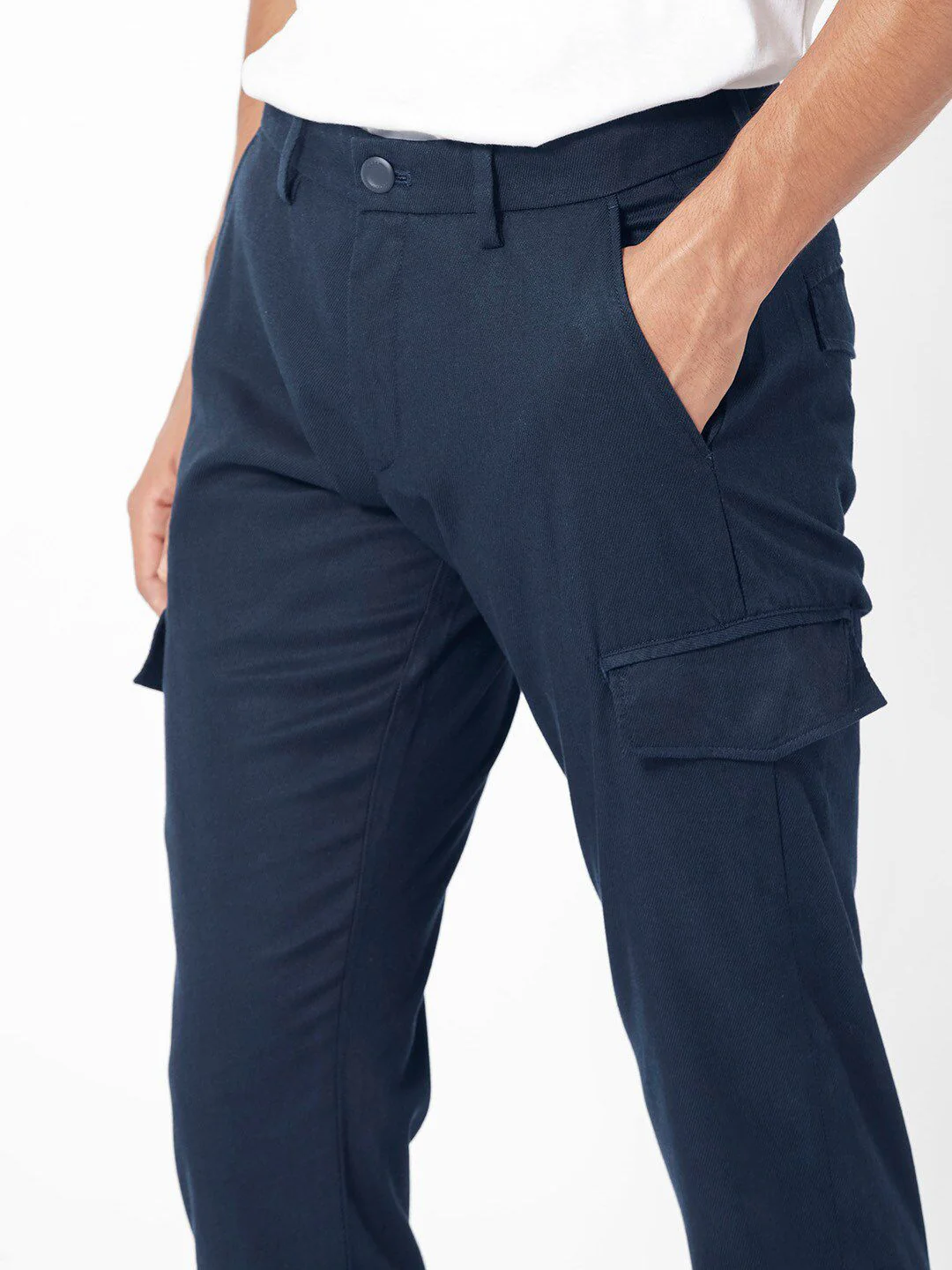 RARE RABBIT Men Curo Slim Fit Mid-Rise Plain Cotton Cargo Trouser - Image 7