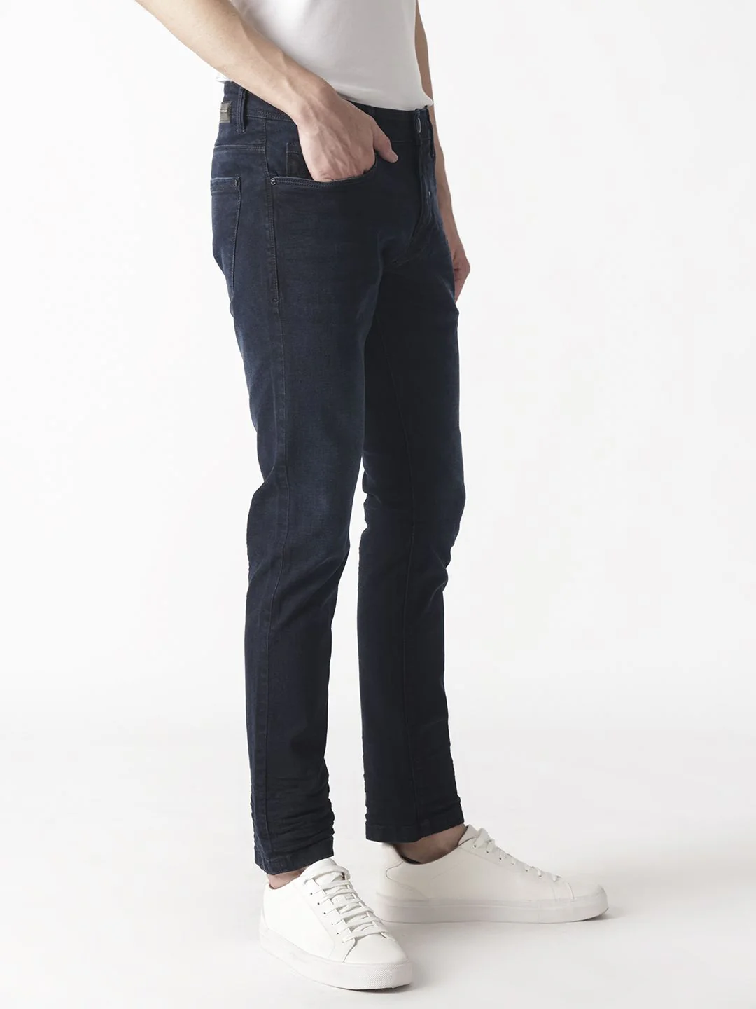 RARE RABBIT Men Macher Mid-Risee Slim Fit Jeans - Image 5