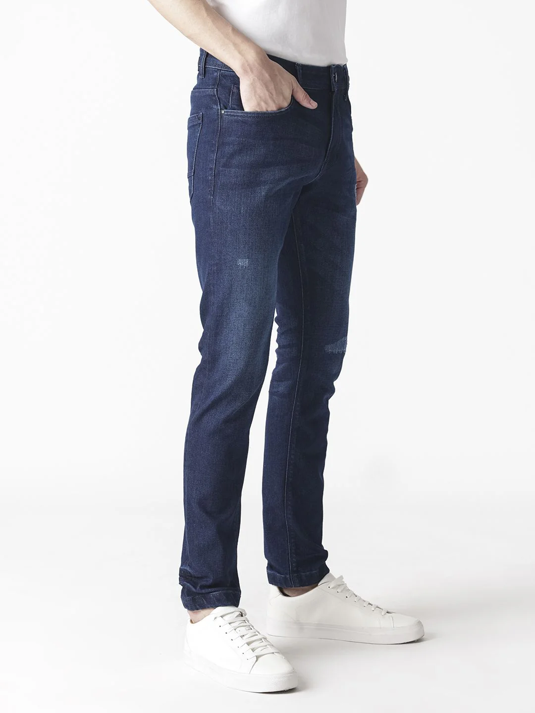 RARE RABBIT Men Movado Mid-Rise Slim Fit Jeans - Image 5