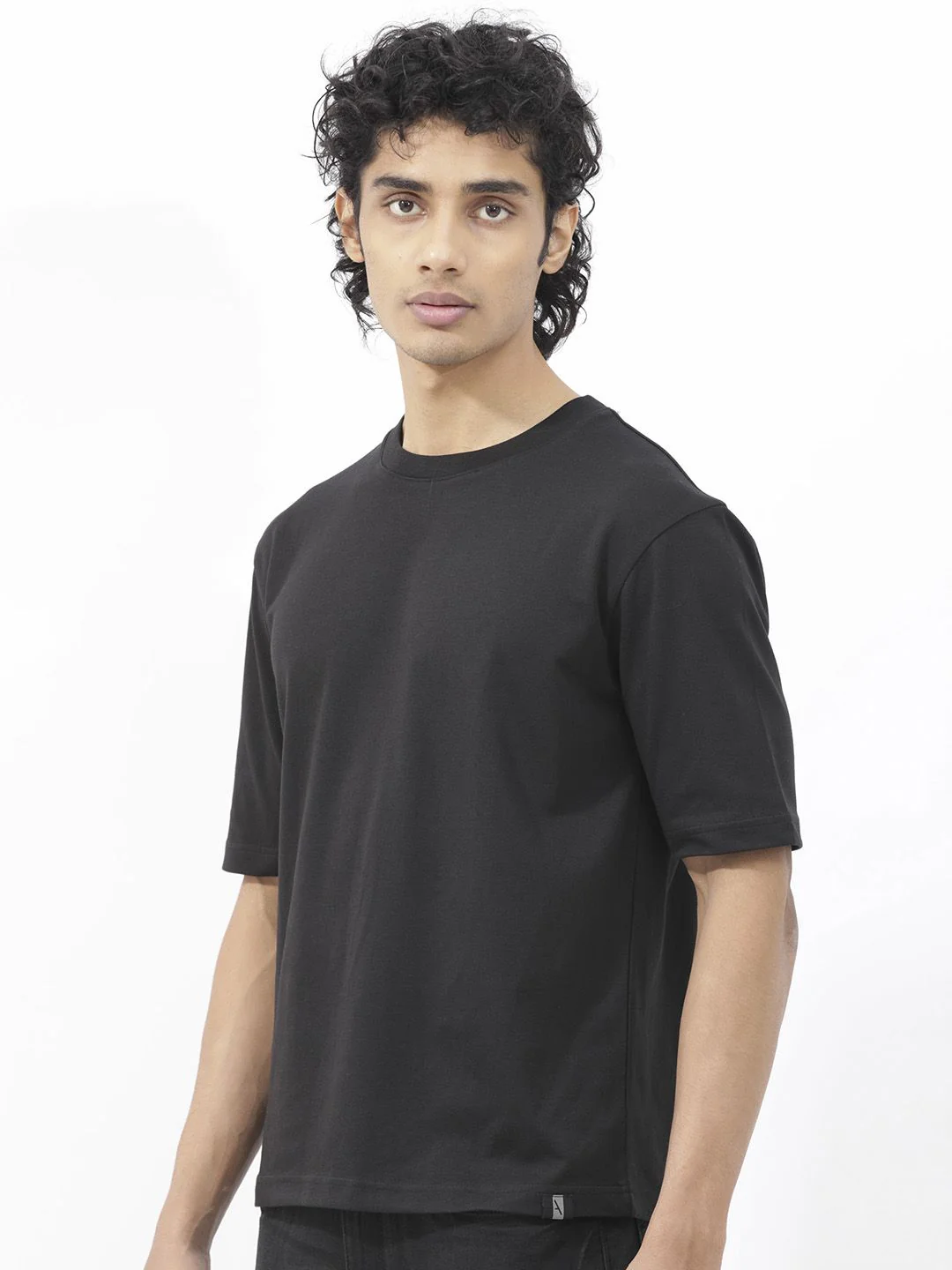 RARE RABBIT Men Qlo Round Neck Cotton Slim Fit T-Shirt - Image 3