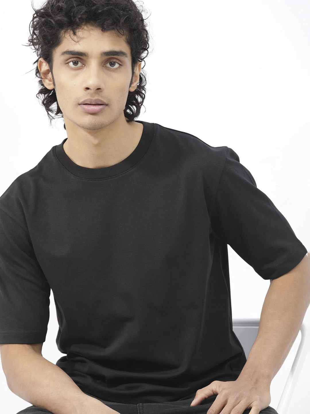 RARE RABBIT Men Qlo Round Neck Cotton Slim Fit T-Shirt - Image 7