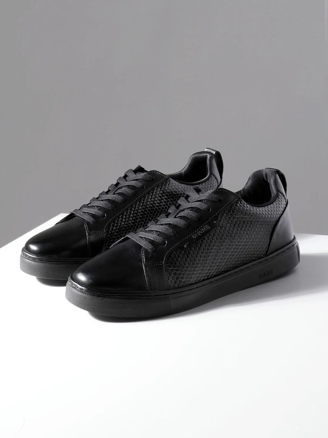 RARE RABBIT Men Rapso Textured Leather Sneakers - Image 2