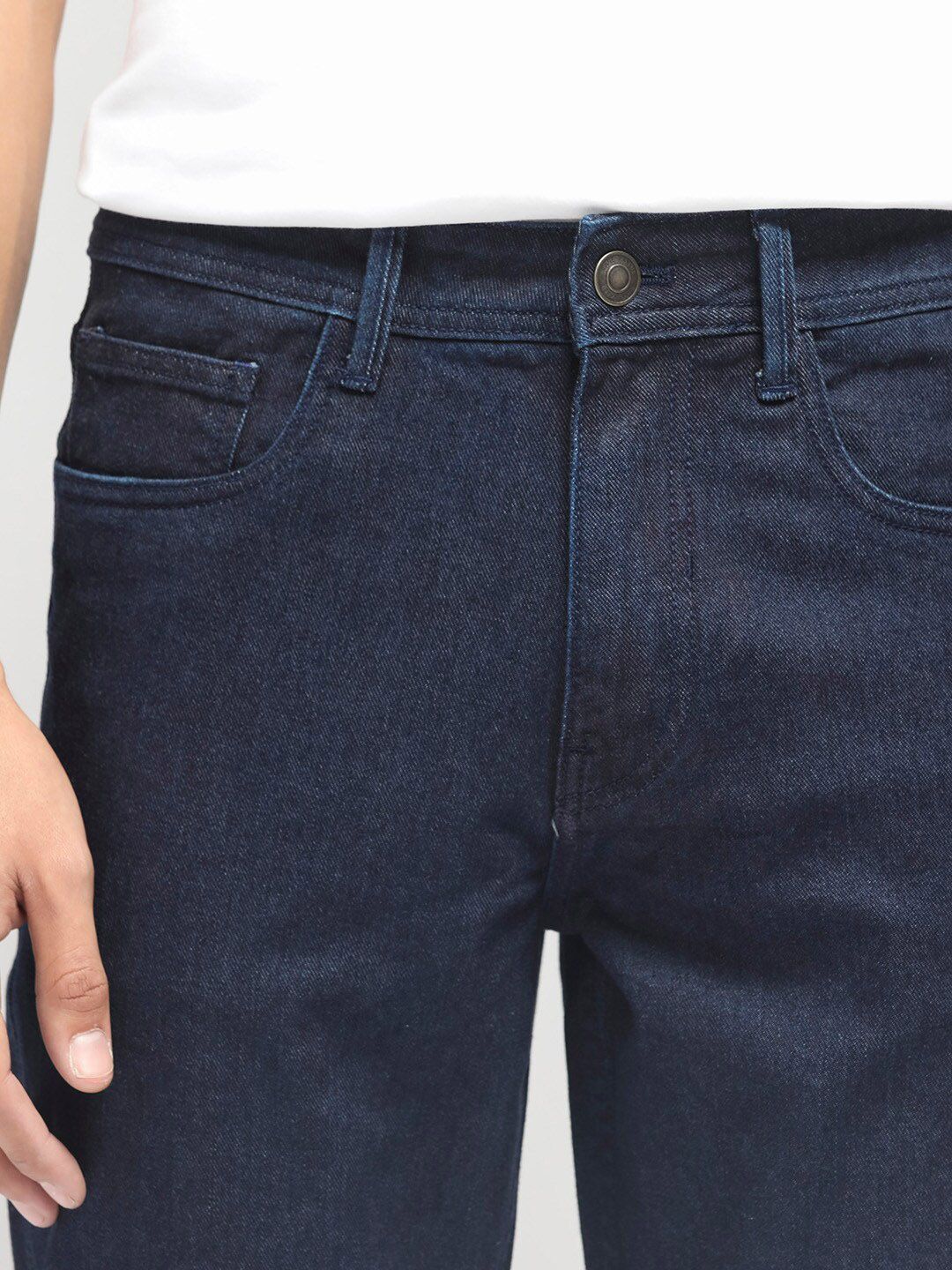 RARE RABBIT Men Sam Carrot Fit Mid-Rise Cotton Jeans - Image 6