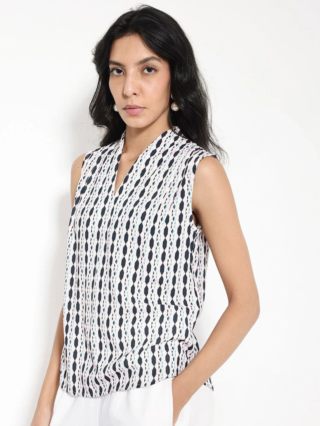 RAREISM Geometric Printed V-Neck Cotton Top - Image 5