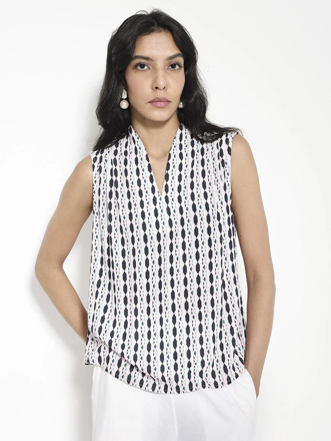 RAREISM Geometric Printed V-Neck Cotton Top - Image 7