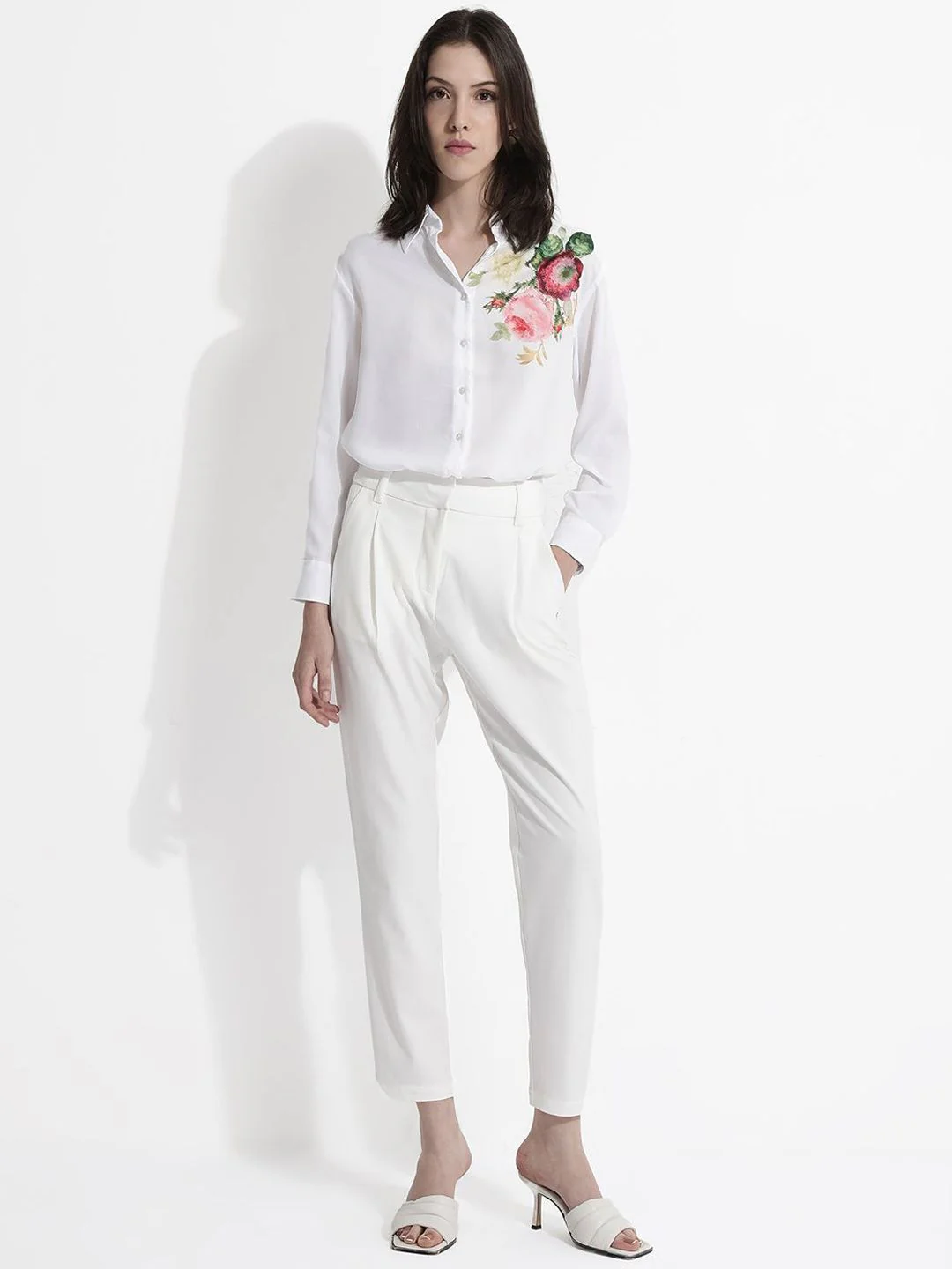 RAREISM Women Comfort Tapered Fit High-Rise Pleated Cotton Peg Formal Trousers - Image 4