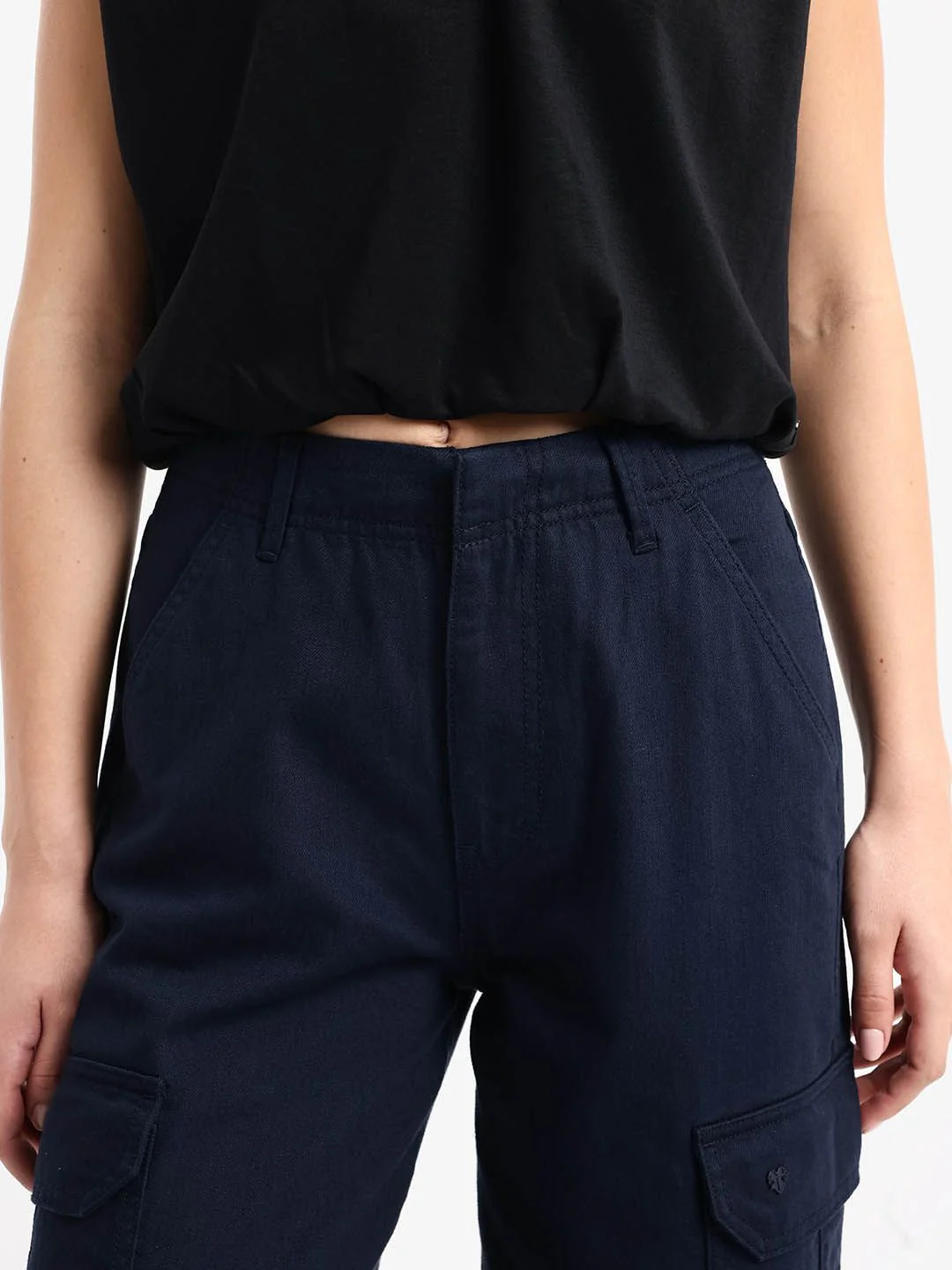 RAREISM Women Loose Fit High-Rise Cargos Trousers - Image 7