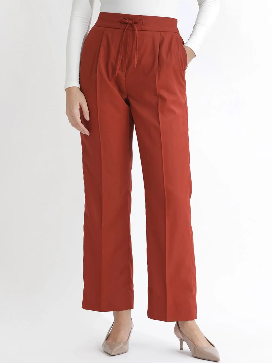 RAREISM Women Slim Fit High-Rise Plain Parallel Trouser - Image 4