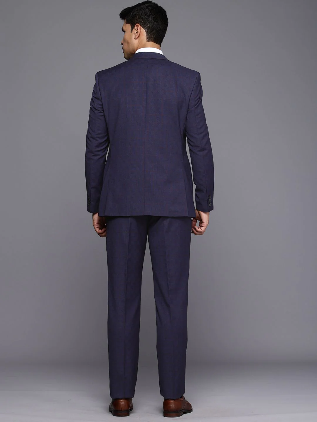 Raymond Contemporary Fit Checked Notched Lapel Single-Breasted 2 Piece Formal Suits - Image 4