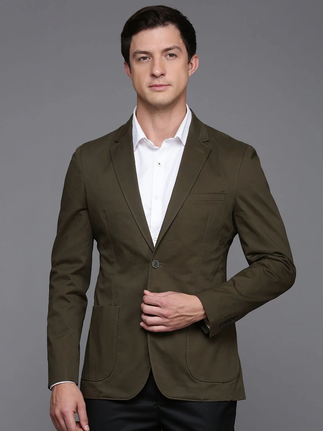 Raymond Contemporary Fit Notched Lapel Collar Single-Breasted Blazer - Image 3