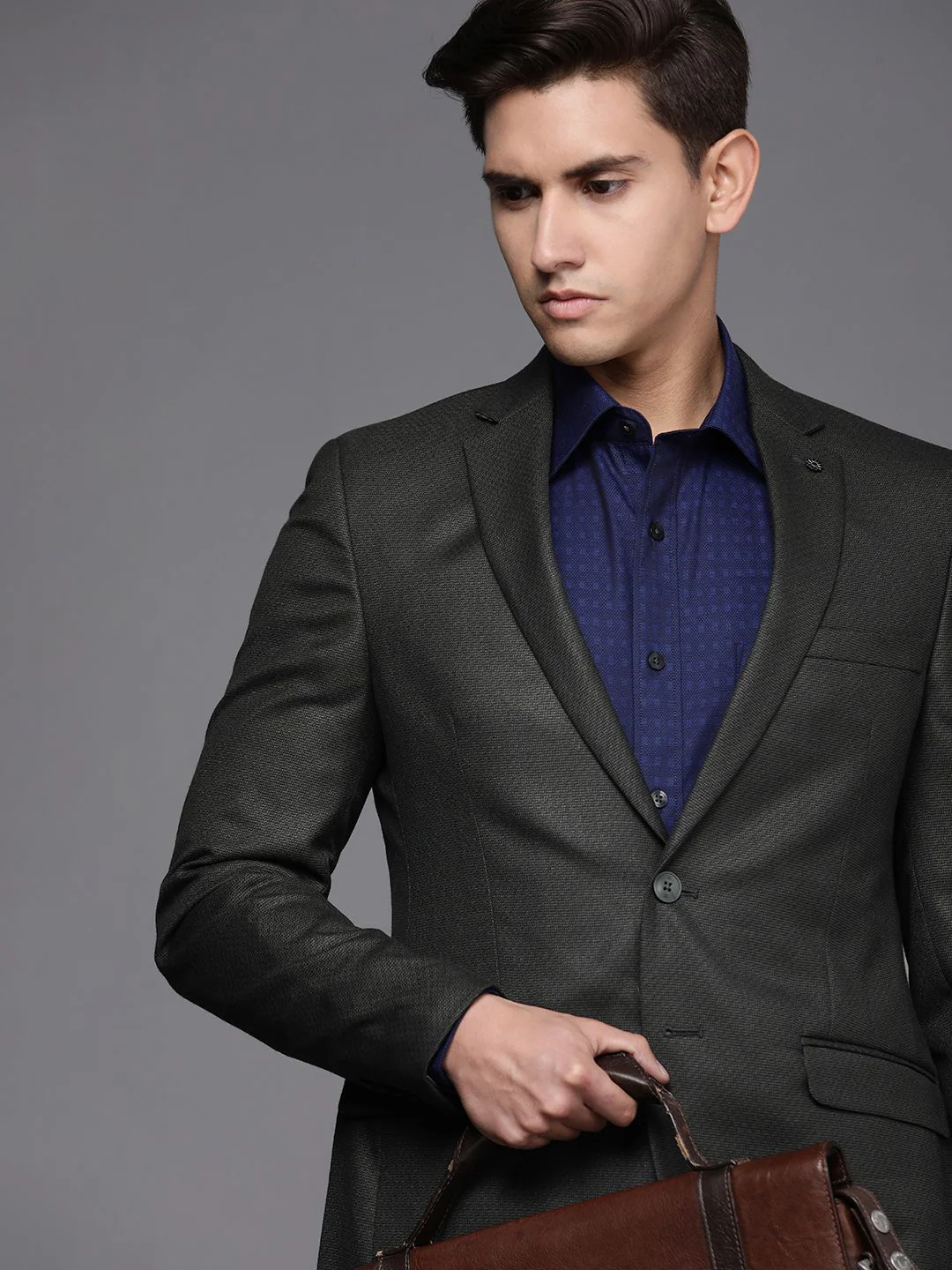 Raymond Men Dark Grey Notched Lapel Collar Slim-Fit Single-Breasted Formal Blazer