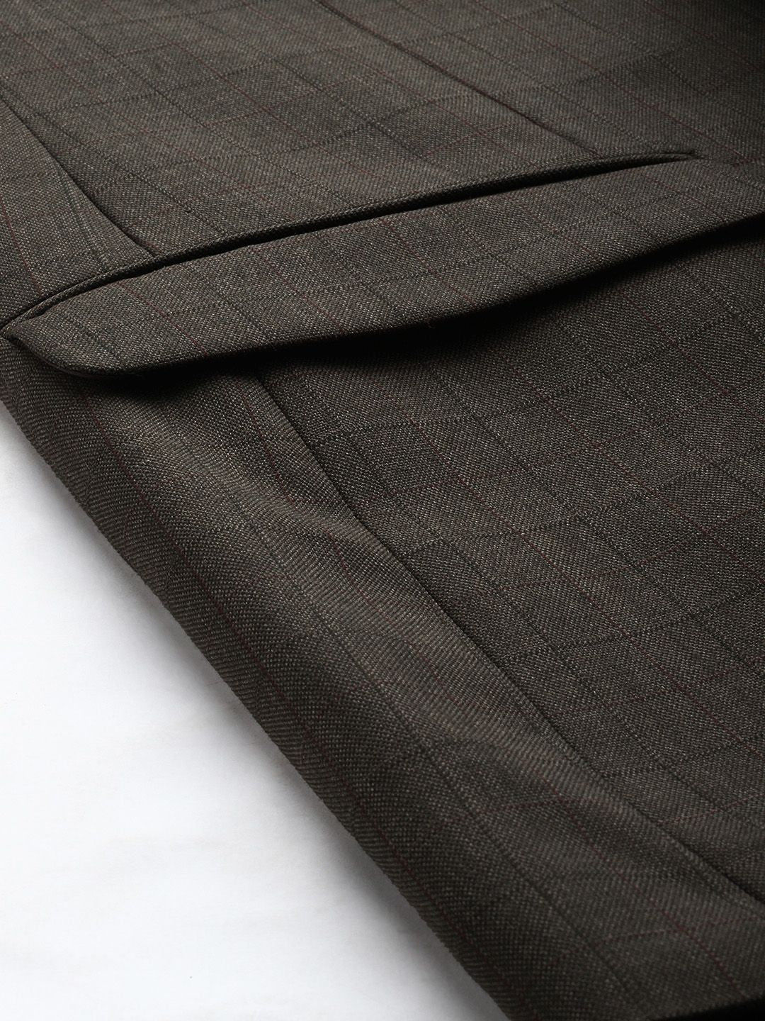 Raymond Self Design Notched Lapel Single-Breasted Formal 2 Piece Suits - Image 7