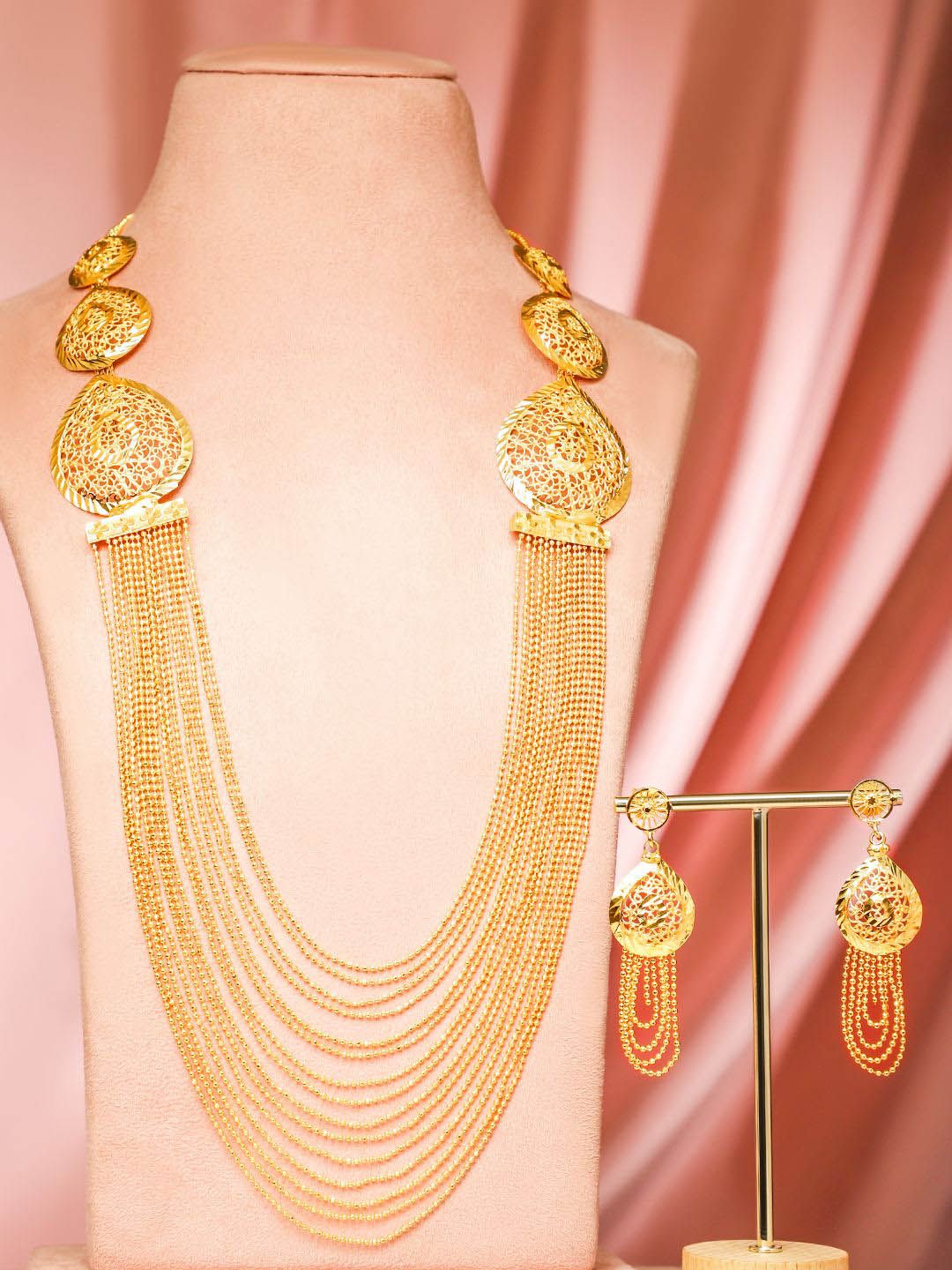 Rubans 18K Gold-Plated Textured Disc & Multi-Layer Beaded Statement Necklace Set - Image 3