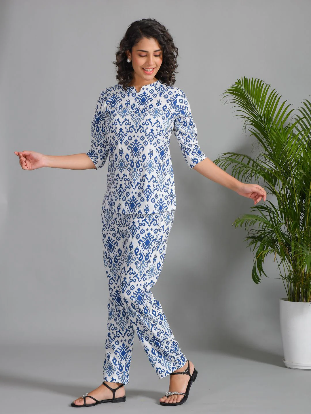 SANSKRUTIHOMES Printed Round Neck Top With Trouser - Image 6