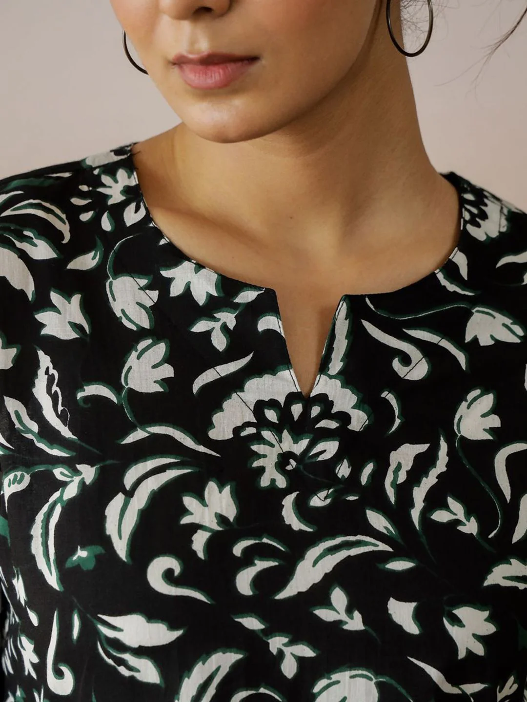 SANSKRUTIHOMES Women Floral Printed Pure Cotton Top - Image 2