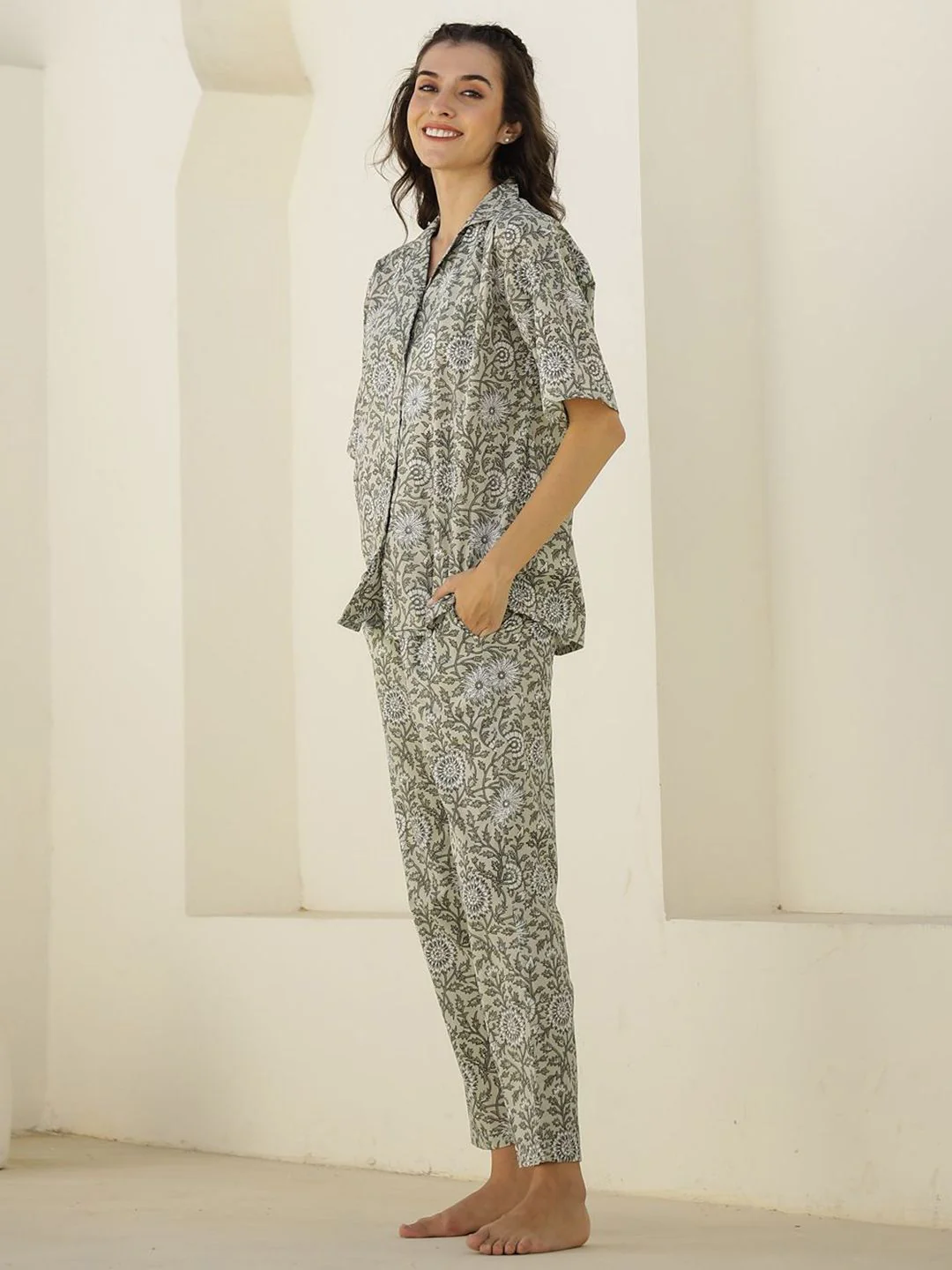 SANSKRUTIHOMES Women Printed Night suit - Image 4