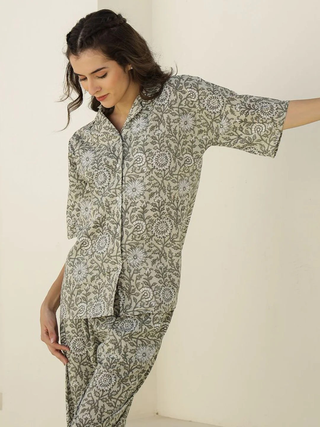 SANSKRUTIHOMES Women Printed Night suit - Image 7