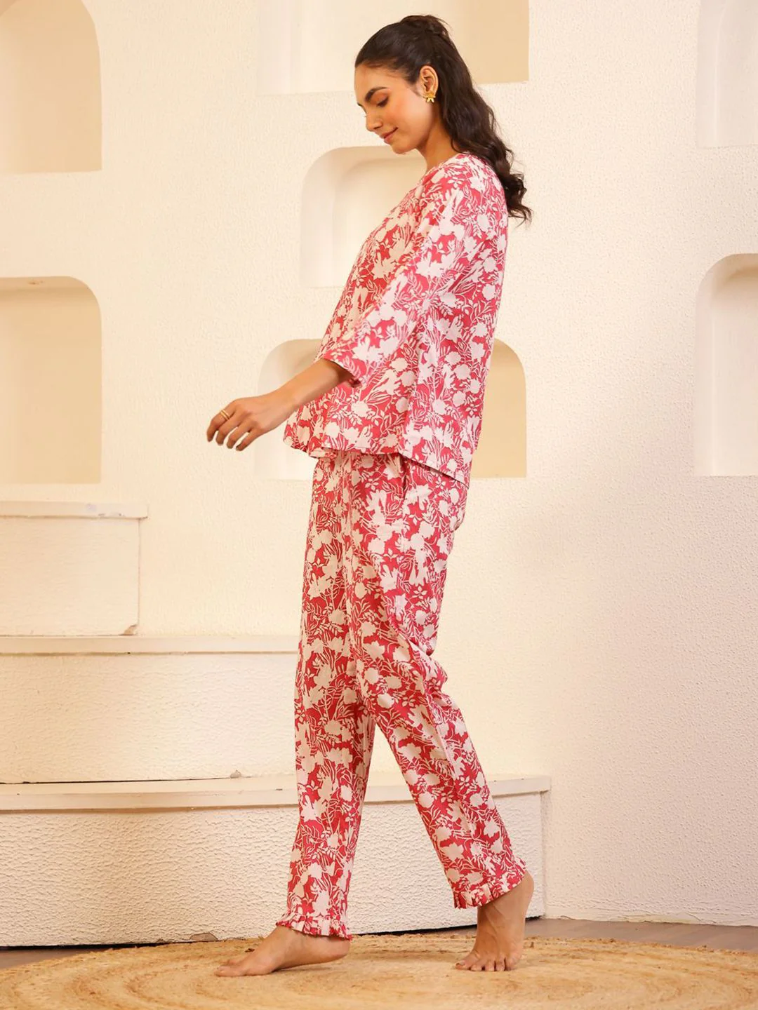 SANSKRUTIHOMES Women Printed Night suit - Image 4