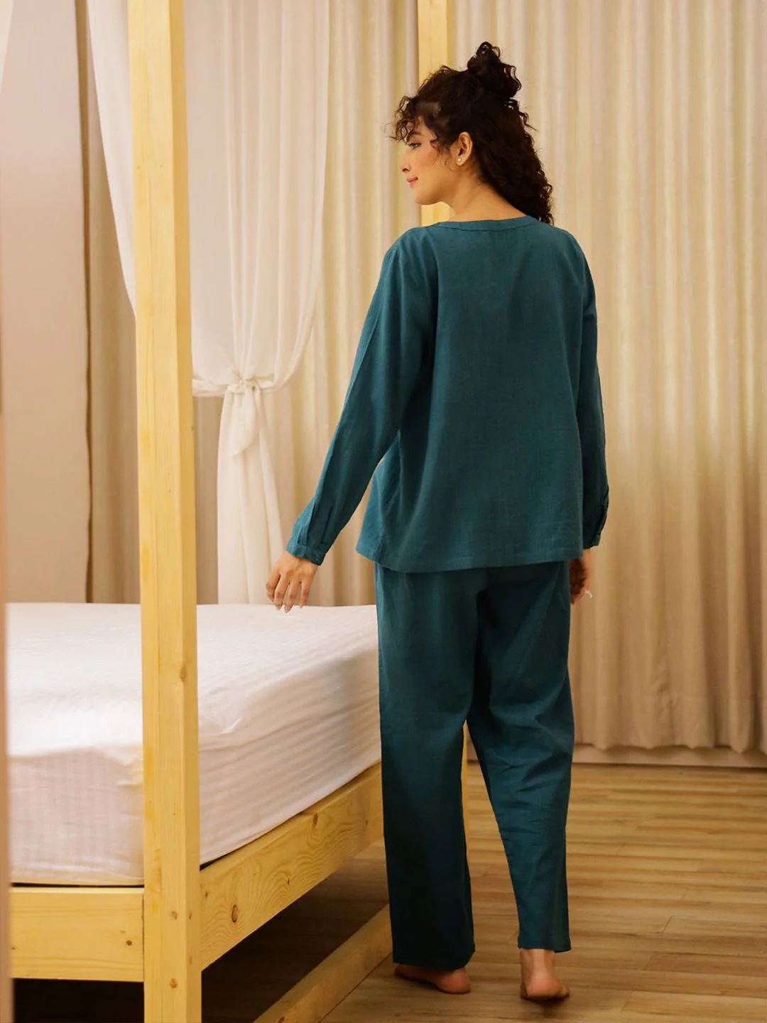 SANSKRUTIHOMES Women Pure Cotton Night suit - Image 4