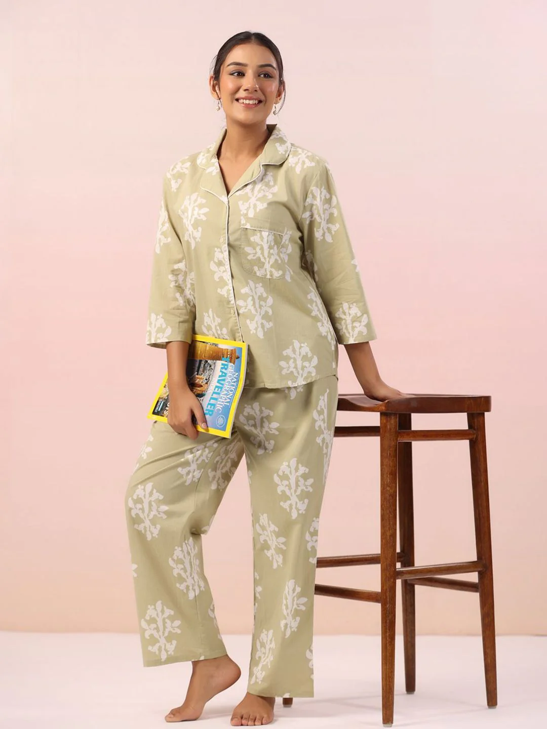 SANSKRUTIHOMES Women Pure Cotton Printed Night suit - Image 4