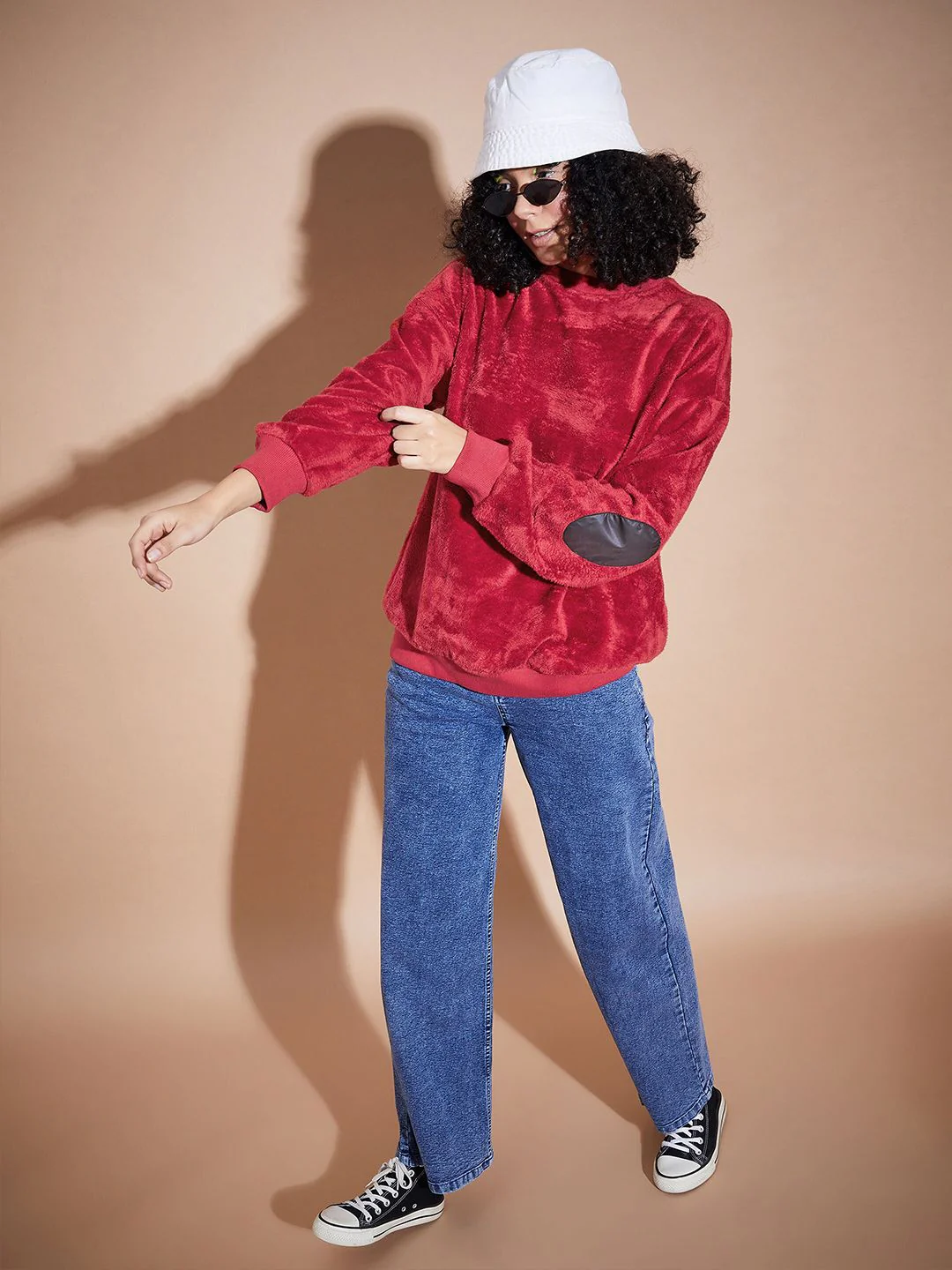 SASSAFRAS BASICS Round Neck Long Sleeves Oversized Fleece Pullover Sweatshirt - Image 4