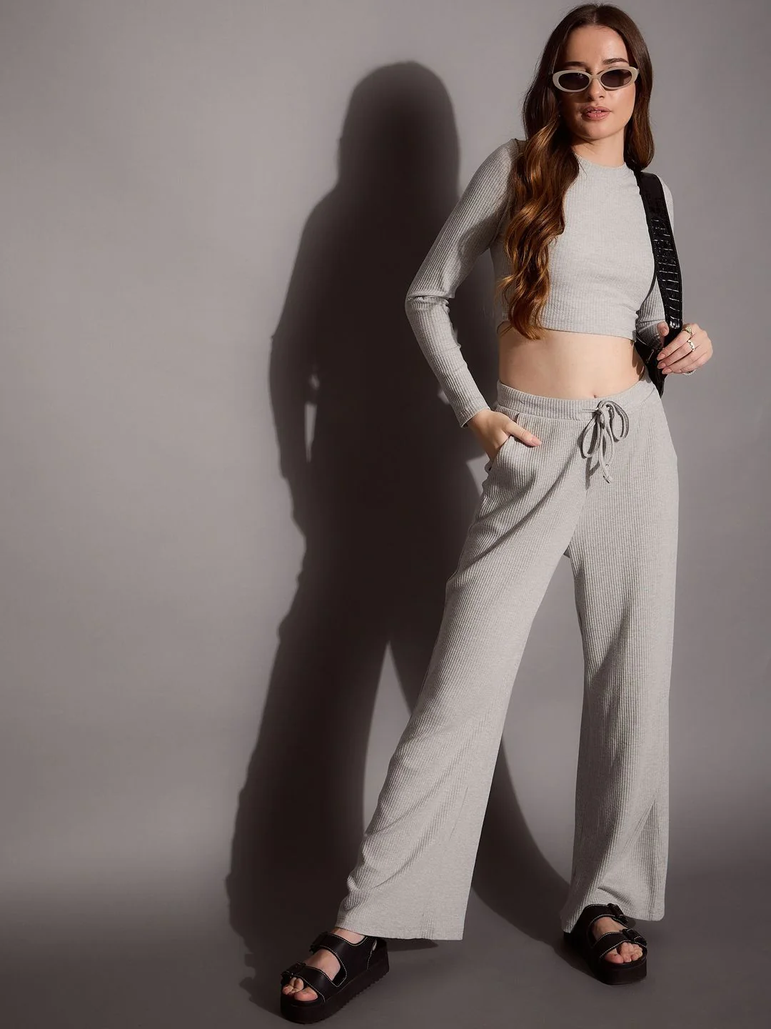 SASSAFRAS BASICS Solid Ribbed Trouser - Image 4