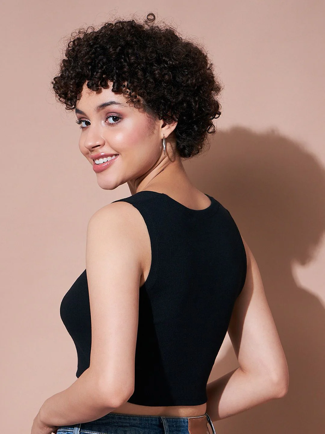 SASSAFRAS BASICS Square Neck Cotton Fitted Crop Top - Image 3