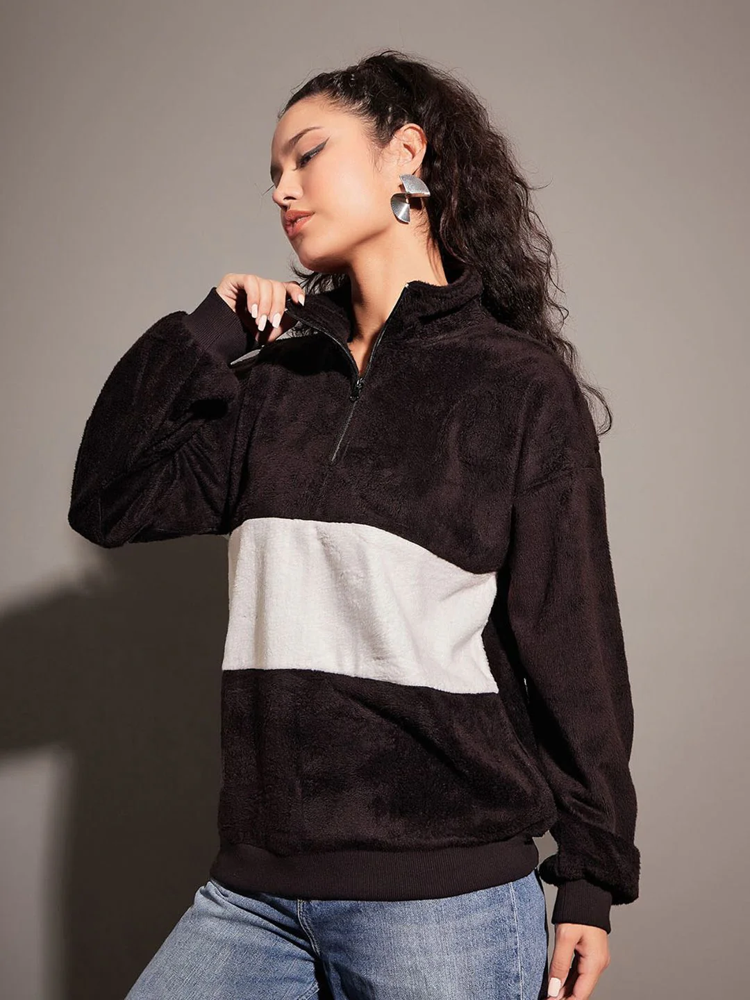 SASSAFRAS Black Colourblocked Mock Collar Sweatshirt - Image 3