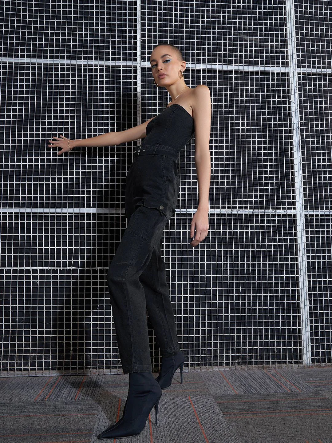 SASSAFRAS Black Strapless Basic Jumpsuit - Image 3