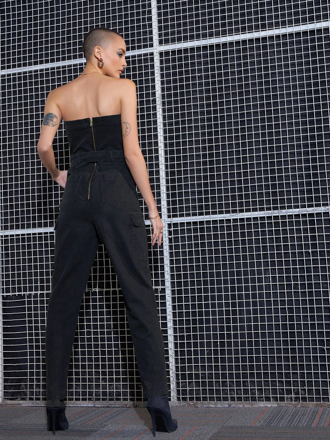 SASSAFRAS Black Strapless Basic Jumpsuit - Image 5