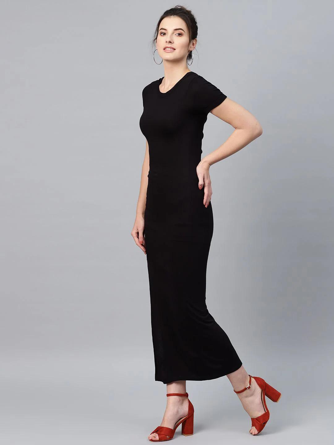 SASSAFRAS Black Styled Back Maxi Dress - Image 5
