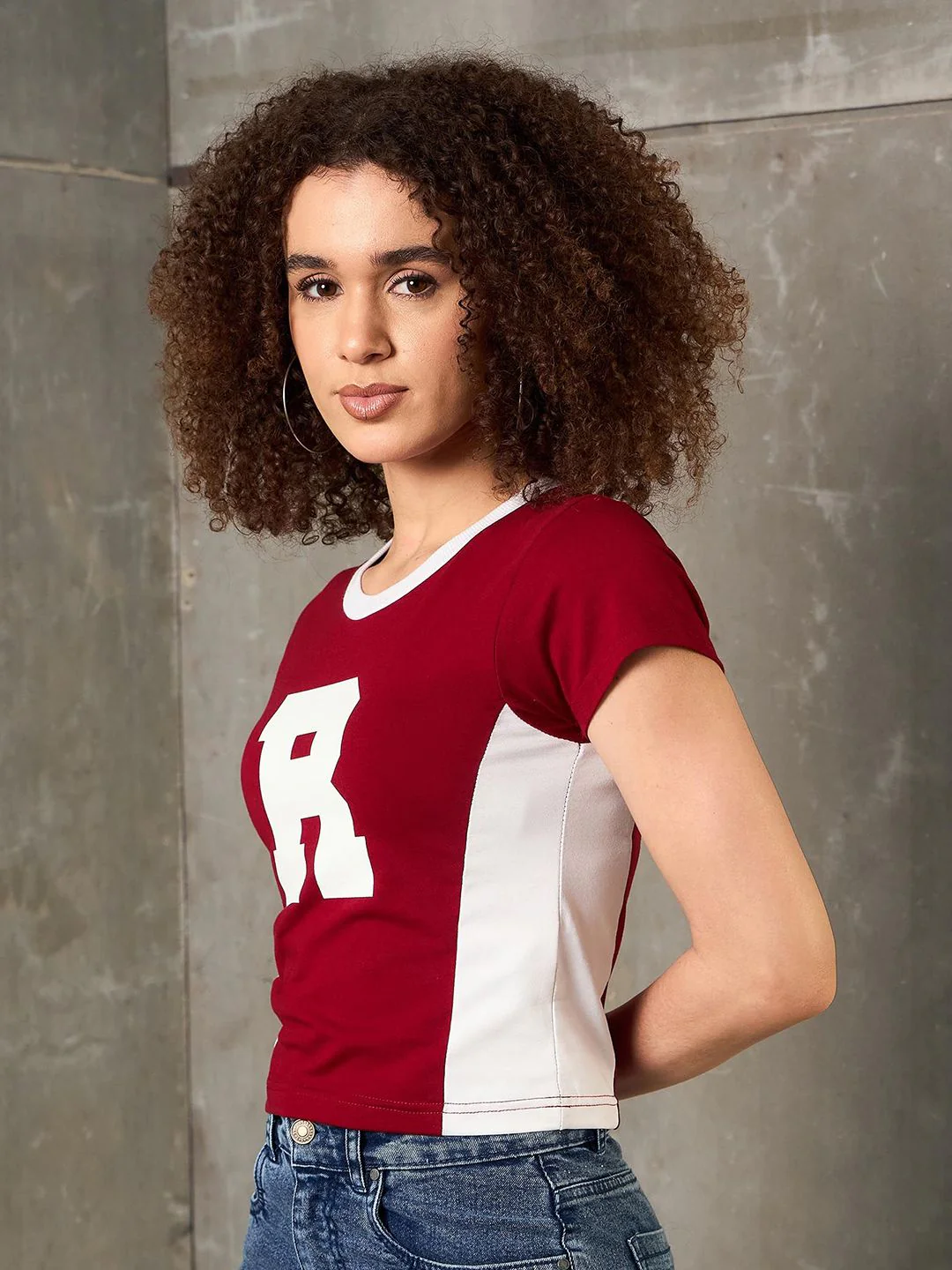 SASSAFRAS Colourblocked Round Neck Short Sleeve Cotton Slim Fit T-shirt - Image 3