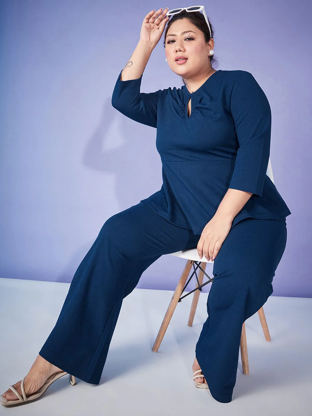 SASSAFRAS Curve Blue Plus Size Self-Design Top Wit Trouser Co-Ords - Image 6