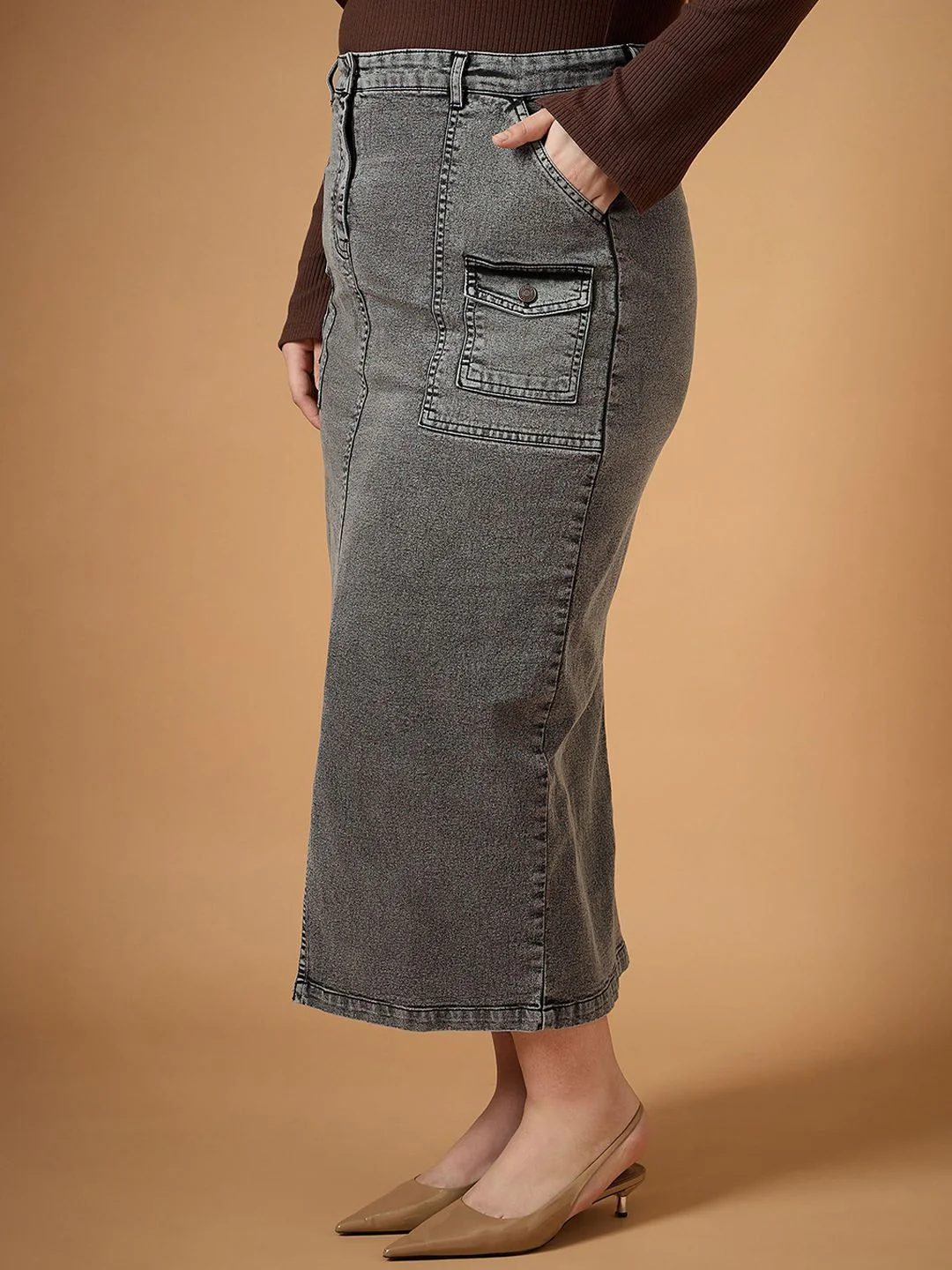 SASSAFRAS Curve Denim Front Slit Midi Skirt - Image 2